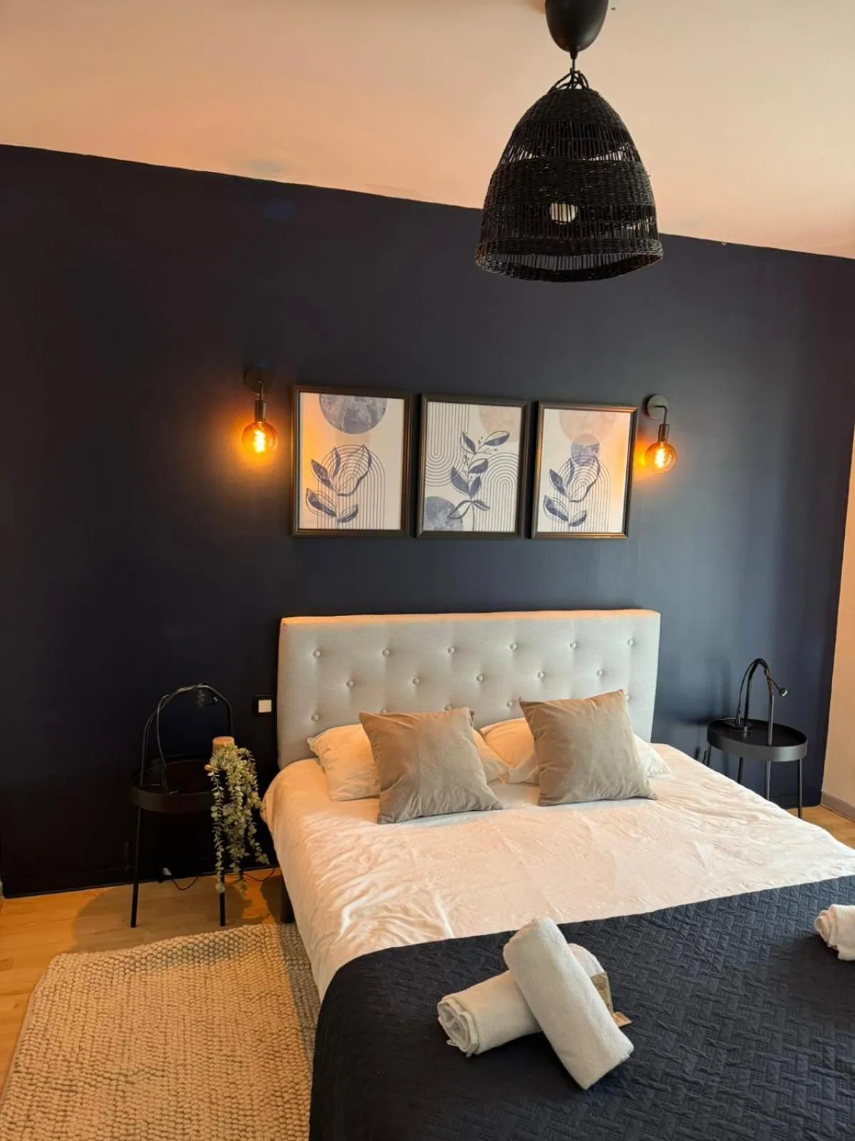 Natural landscape, Bed in Residence Croma