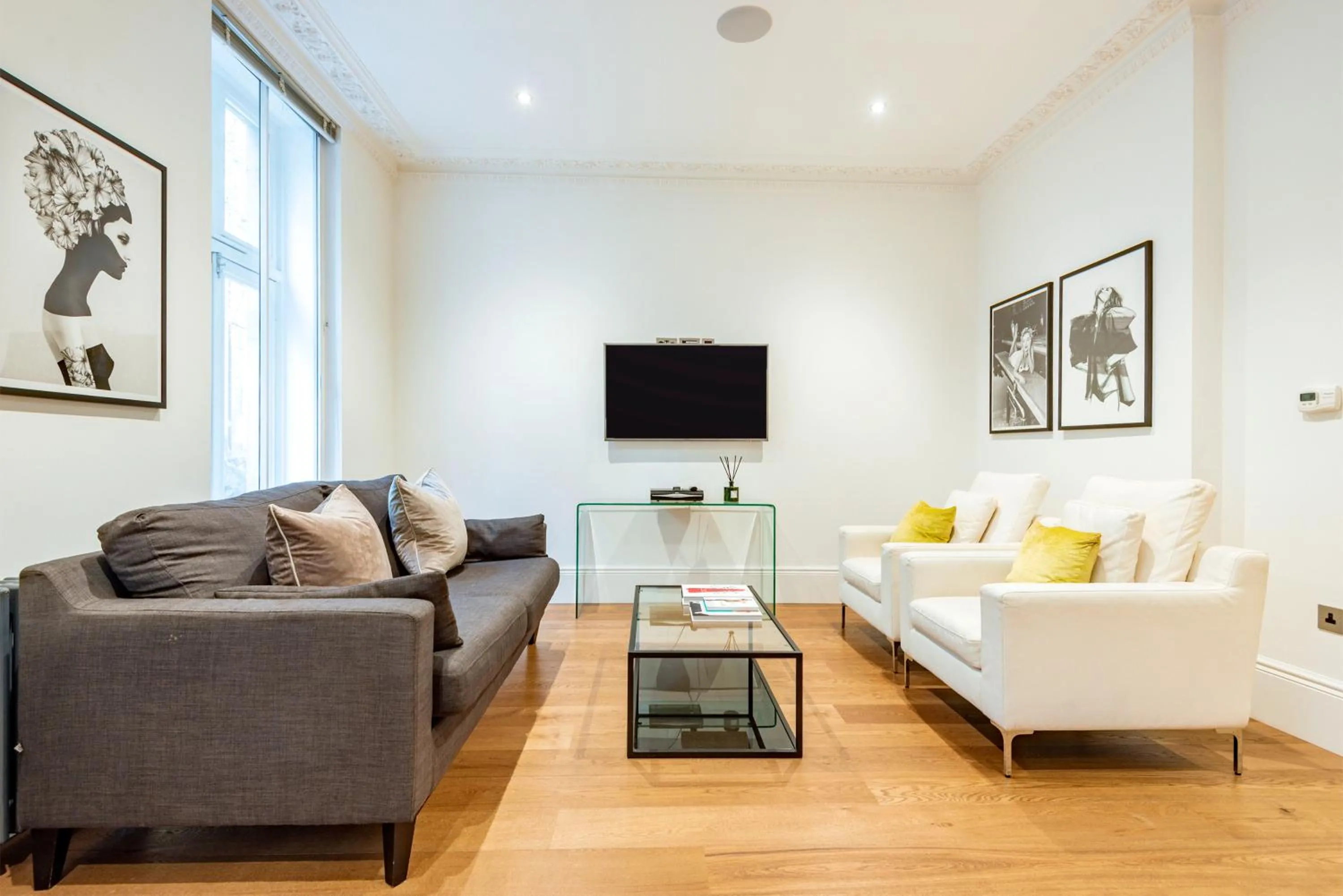 ARCORE London Premium Apartments Shaftesbury Avenue