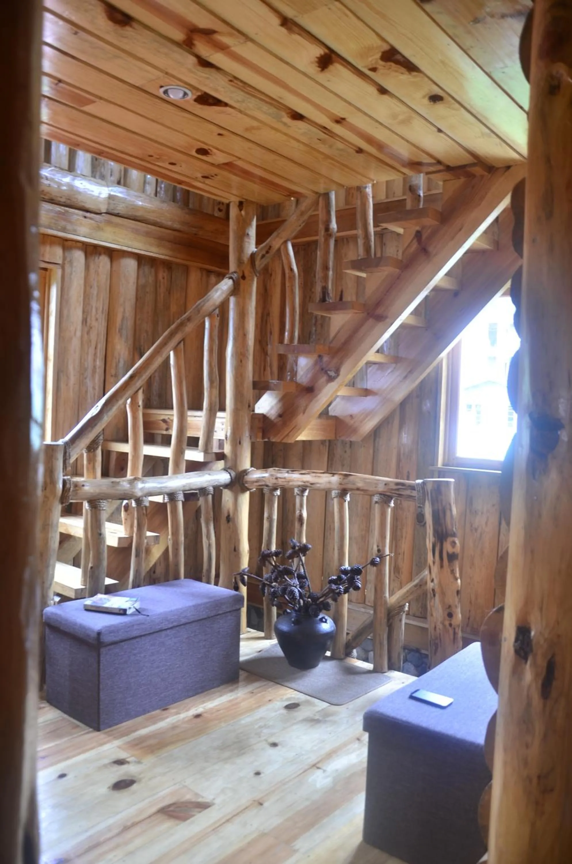 Decorative detail in Agape Log Cabin