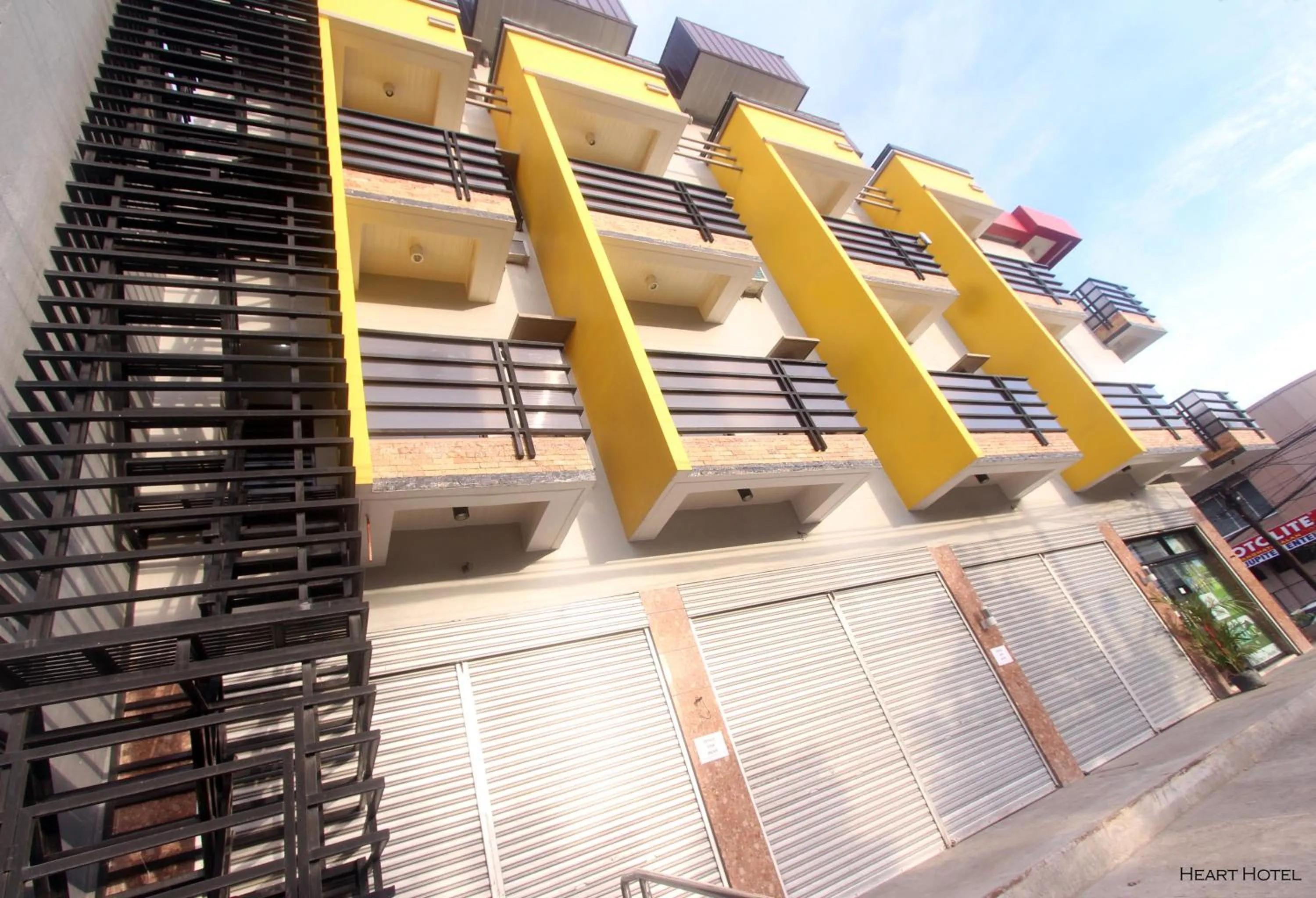 Facade/entrance in Heart Hotel and Services