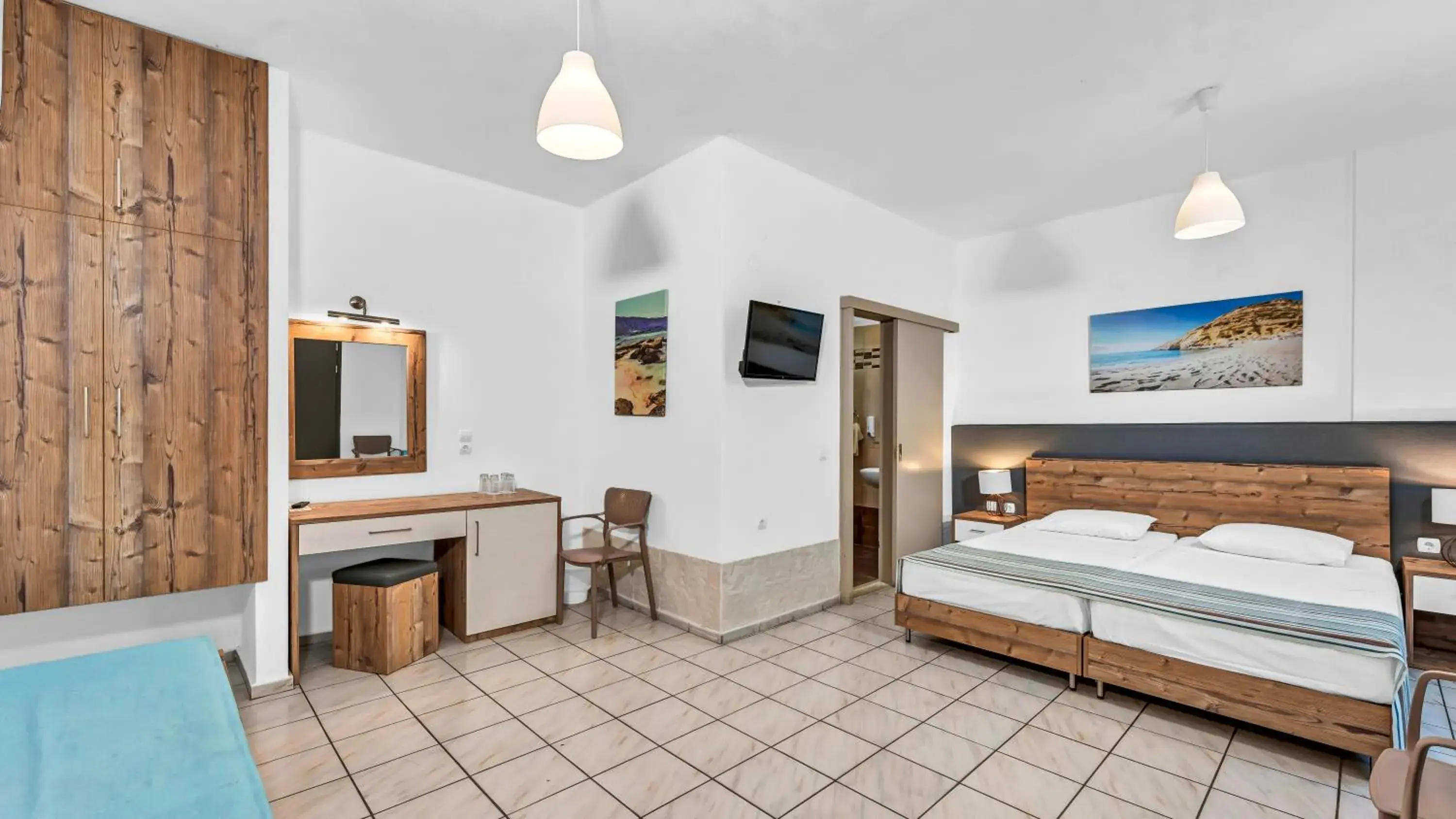 Double Room Side Sea View in Almare Beach Double Room Side Sea View in Almare Beach