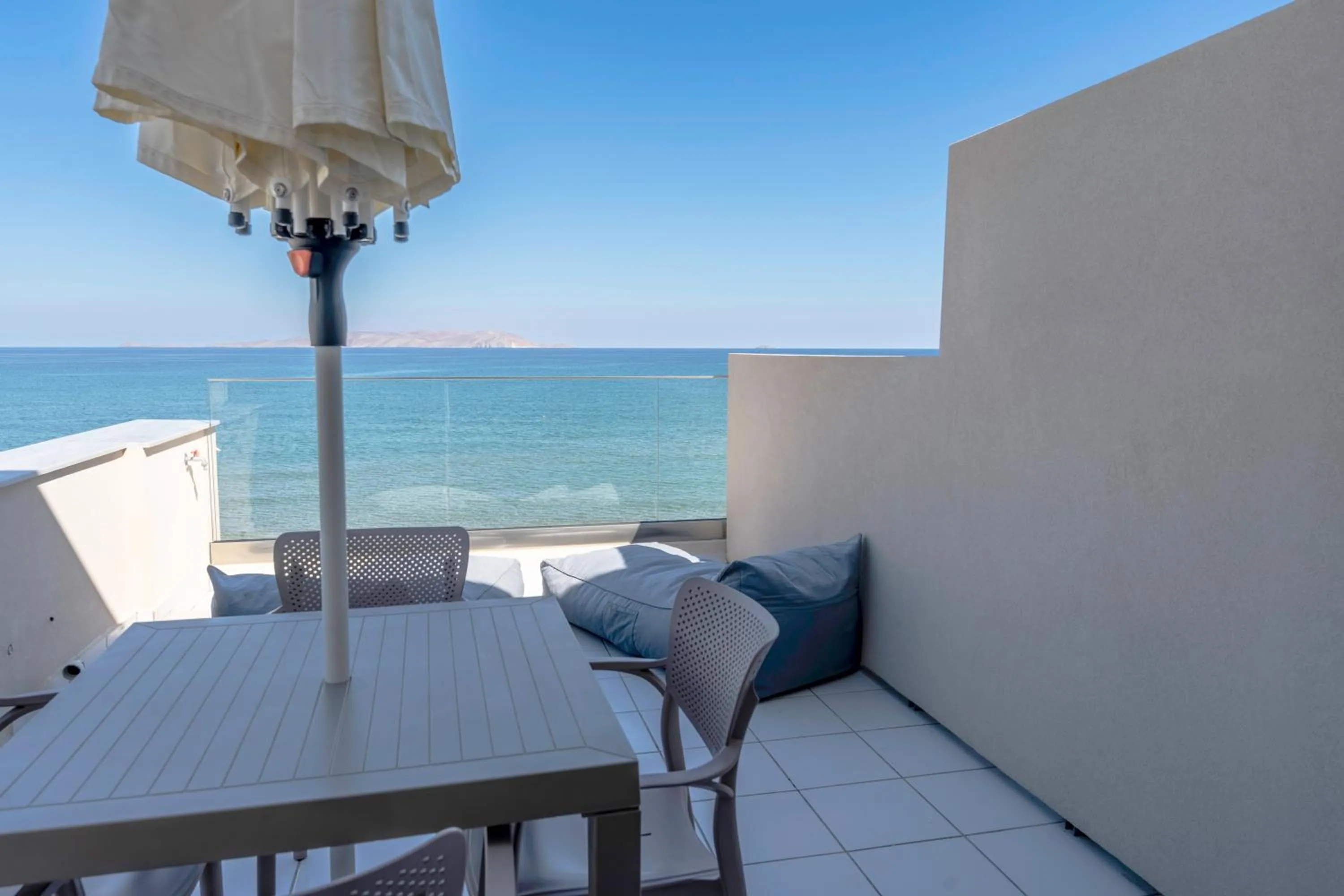 Balcony/Terrace in Almare Beach