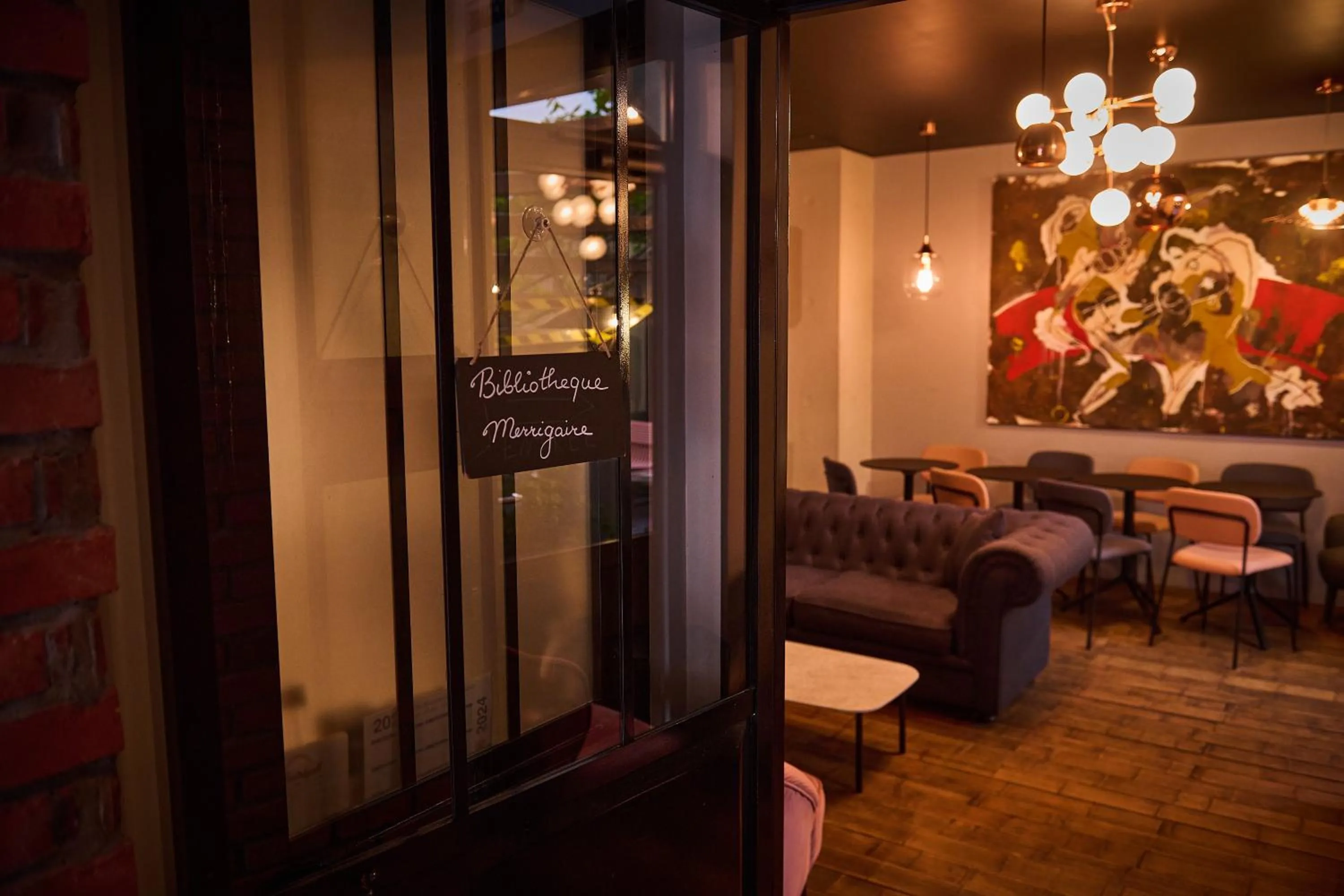 Communal lounge/ TV room in Madrigal