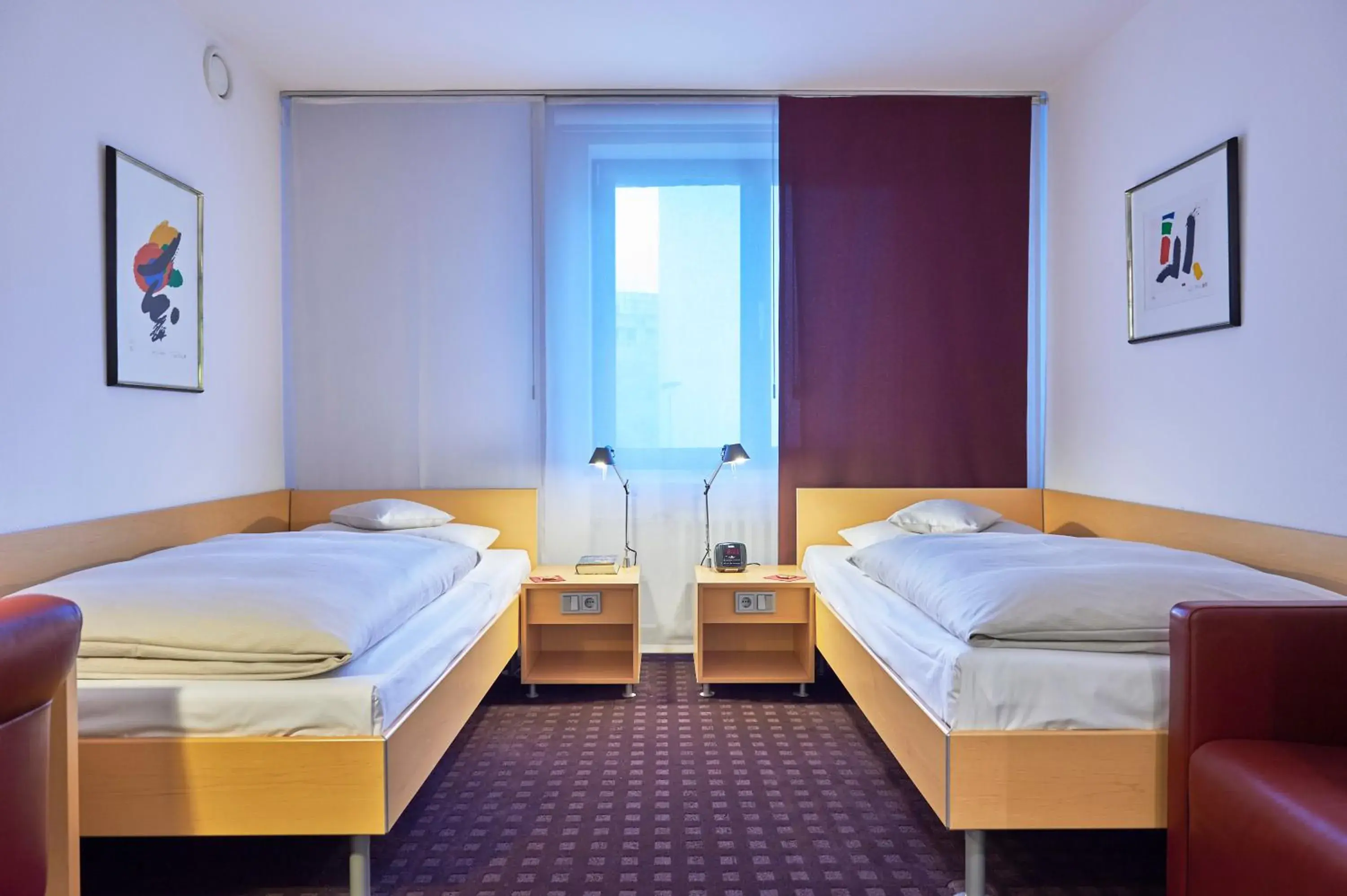 Photo of the whole room, Bed in Maternushaus Photo of the whole room, Bed in Maternushaus