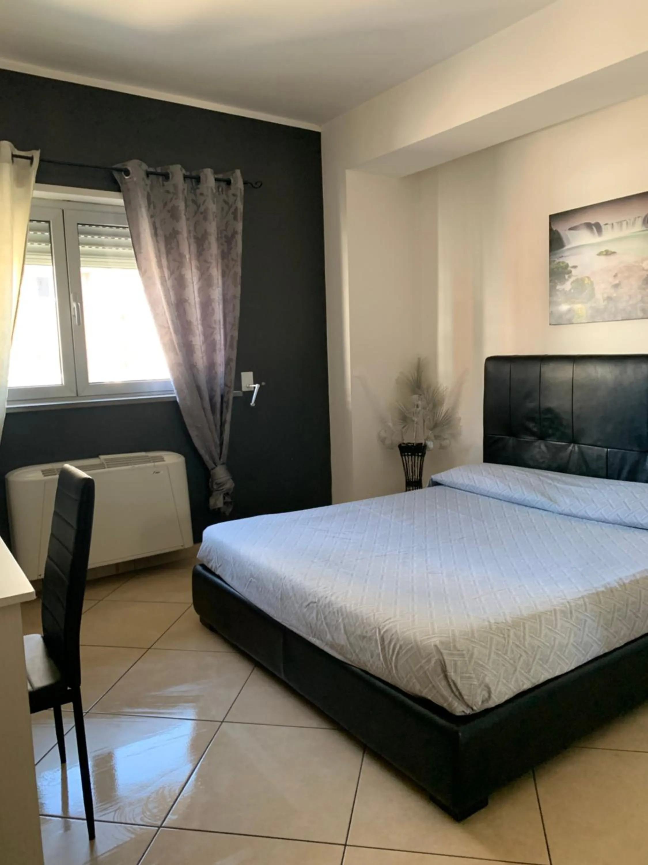 Bed in Casablanca Bed & Breakfast