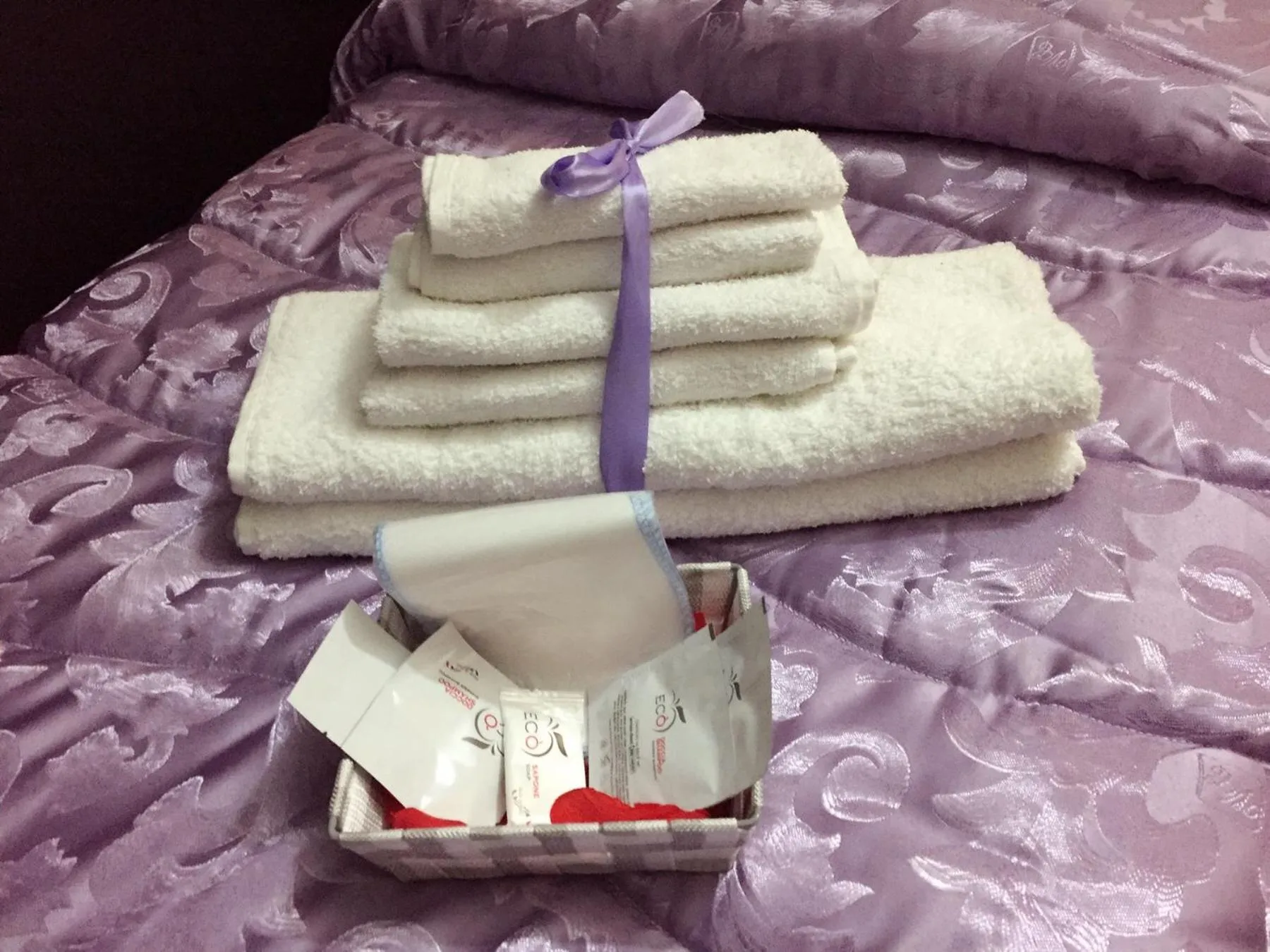 Bed in Casablanca Bed & Breakfast