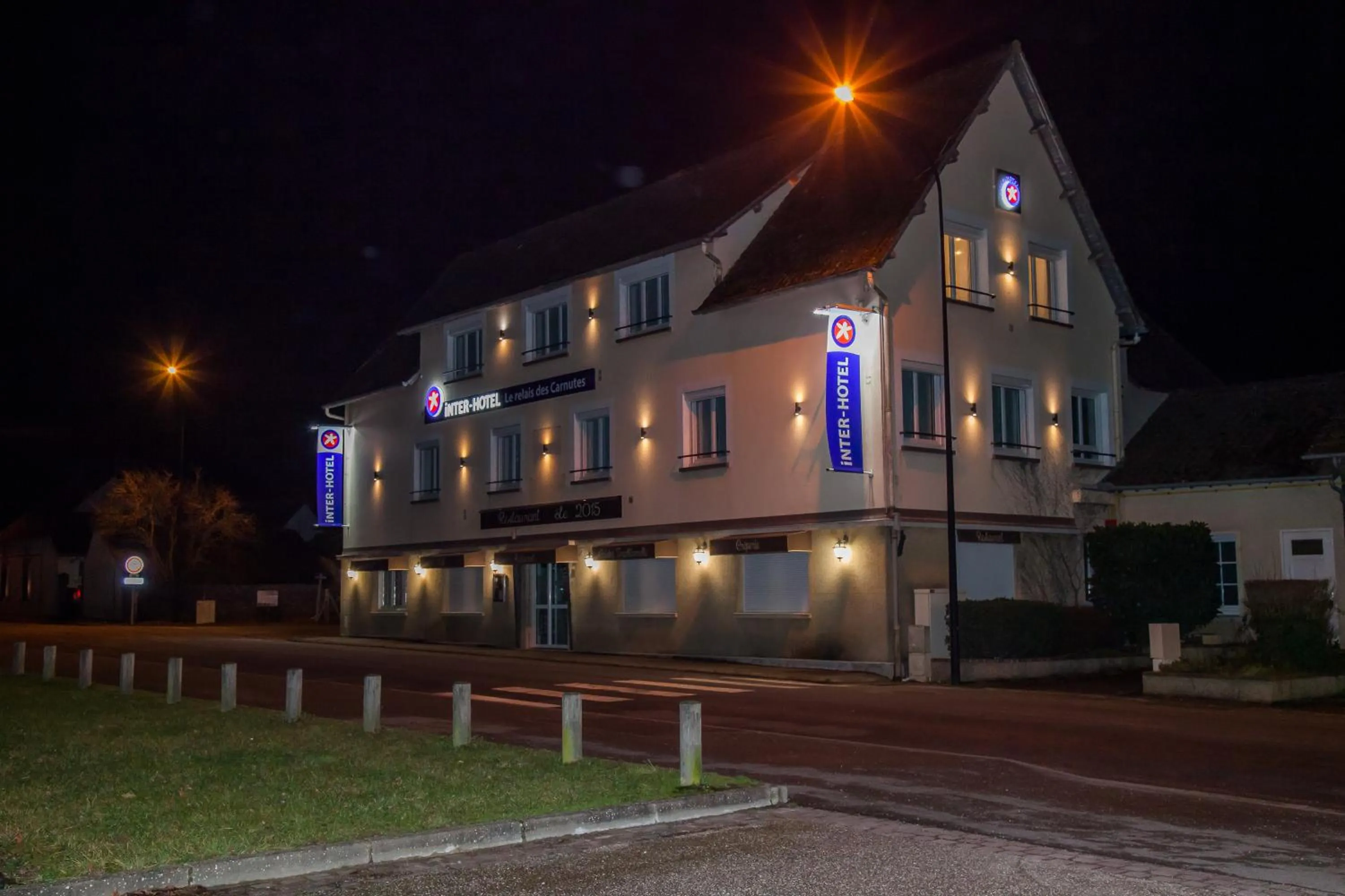 Property building in The Originals City, le Relais des Carnutes Brezolles Verneuil sur Avre