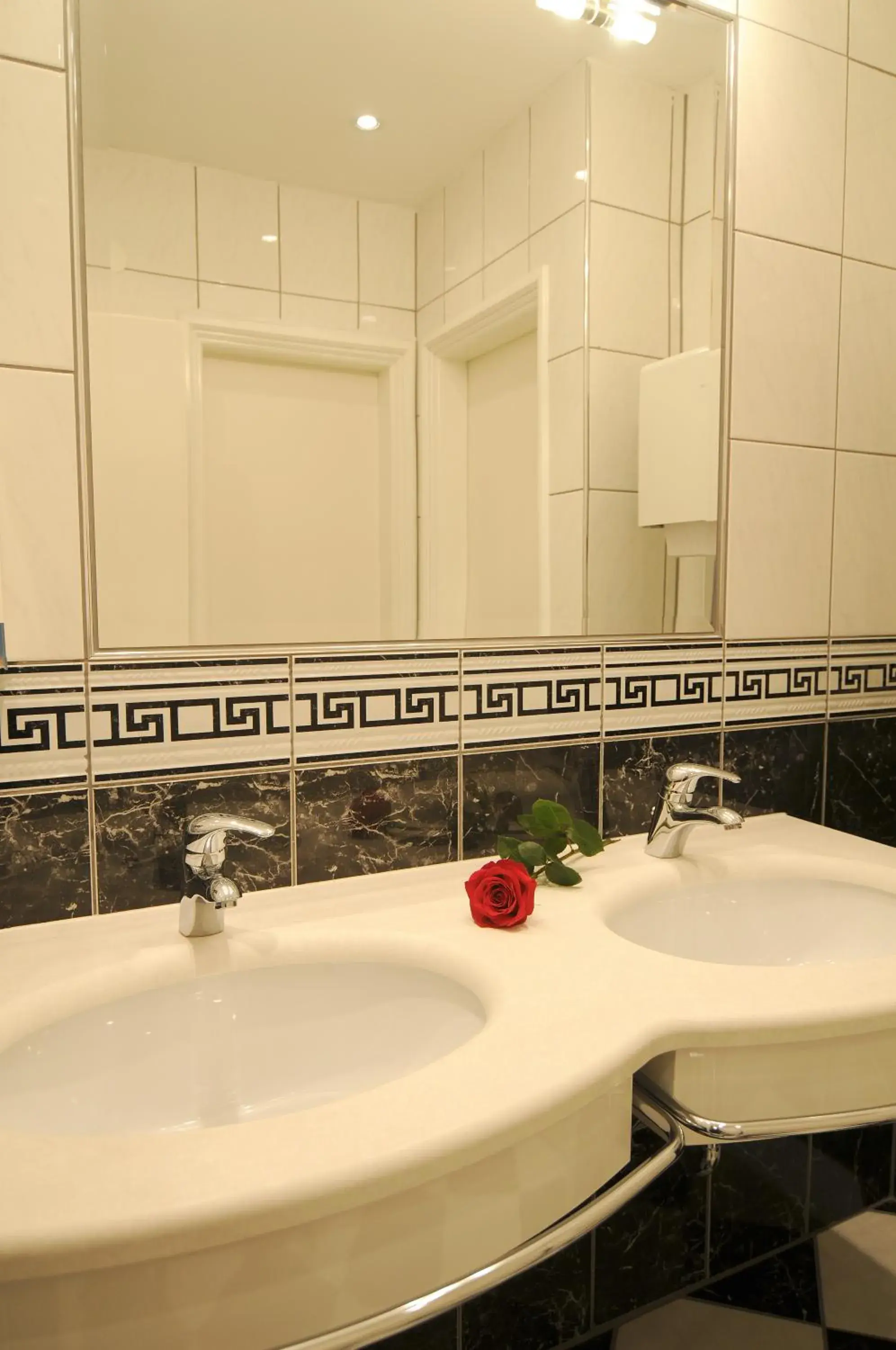 Property building in Hotel Rosina Property building in Hotel Rosina