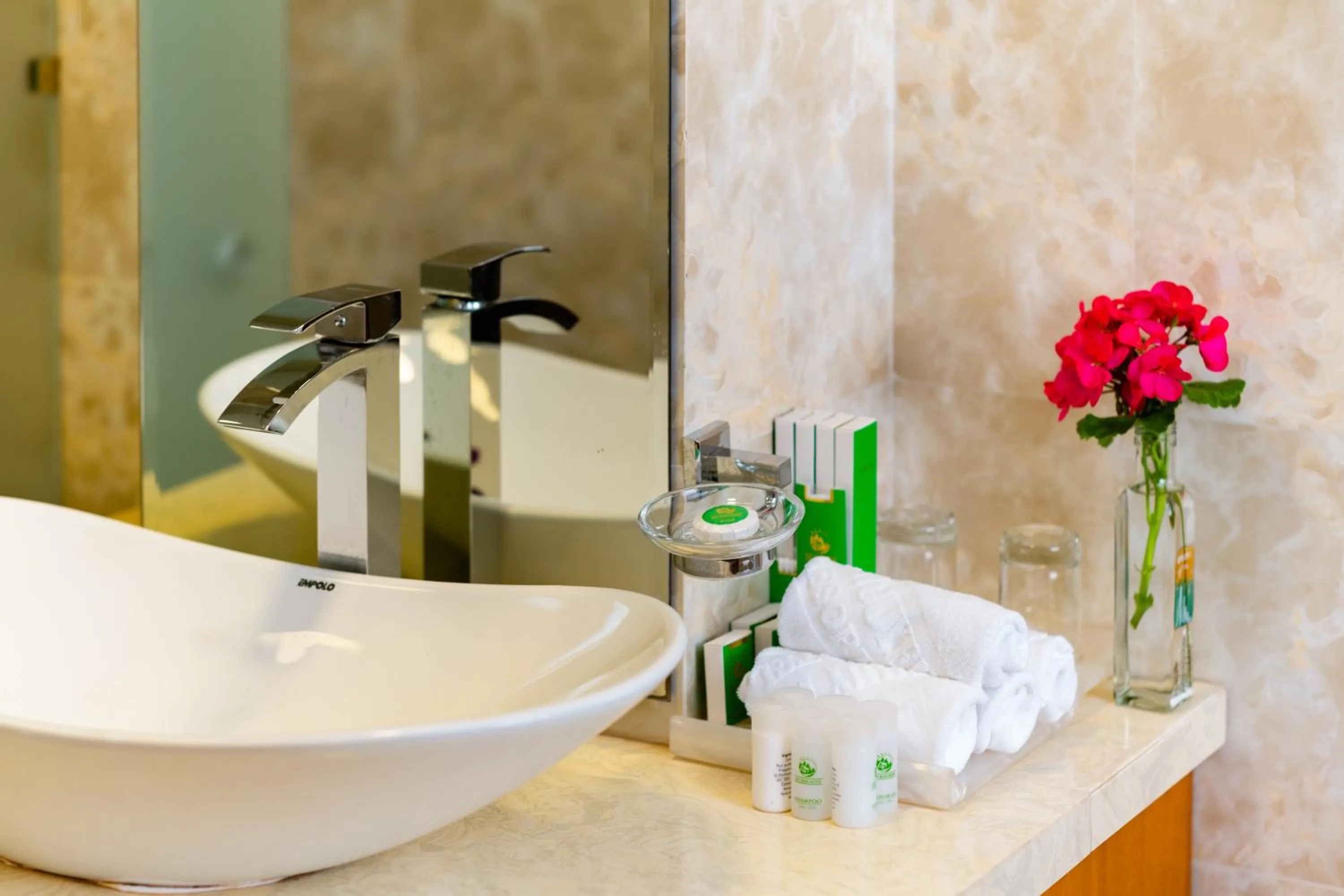 Bathroom in Thuy Hoang Nguyen Resort & Spa