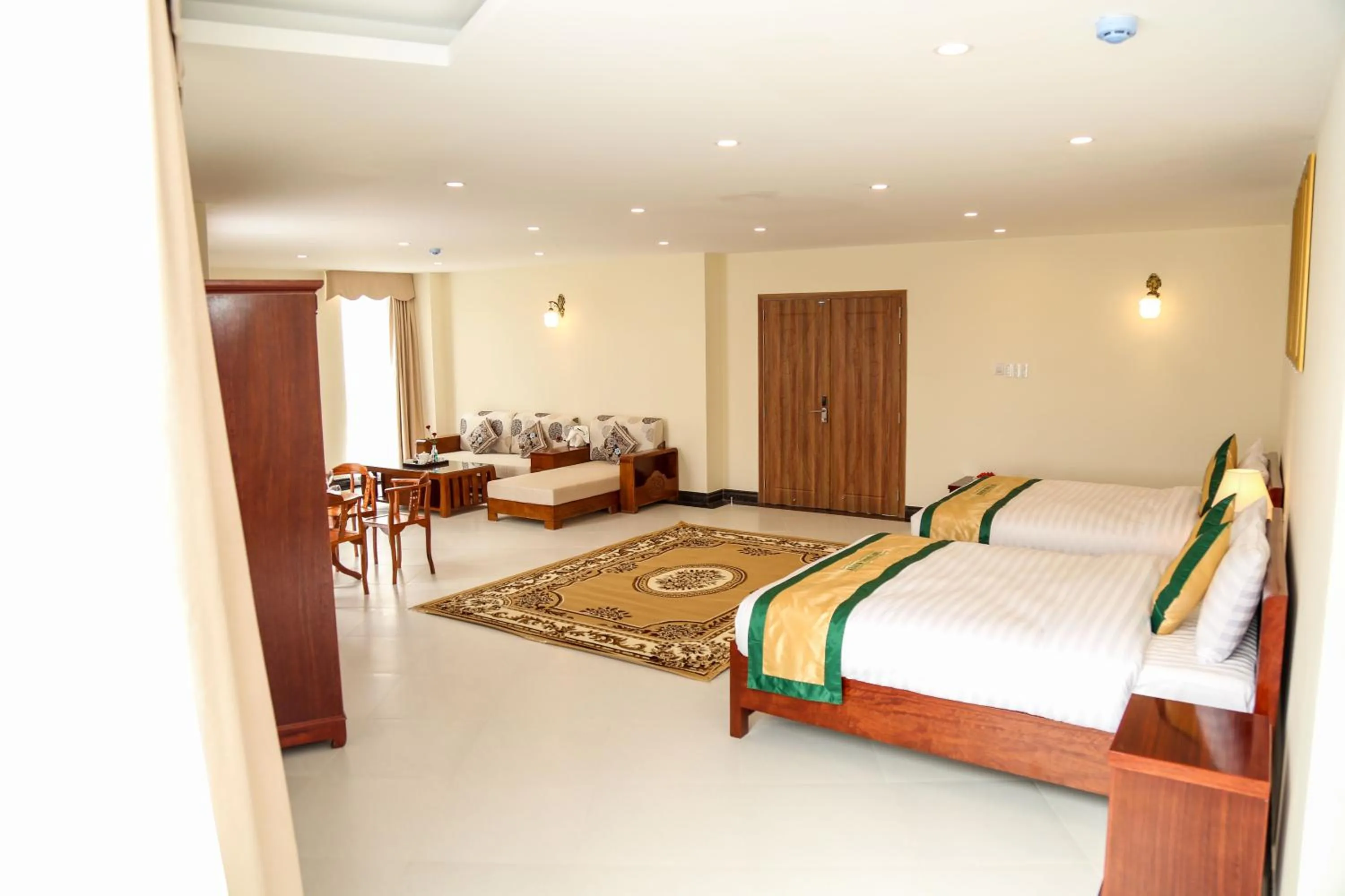 Bed in Thuy Hoang Nguyen Resort & Spa