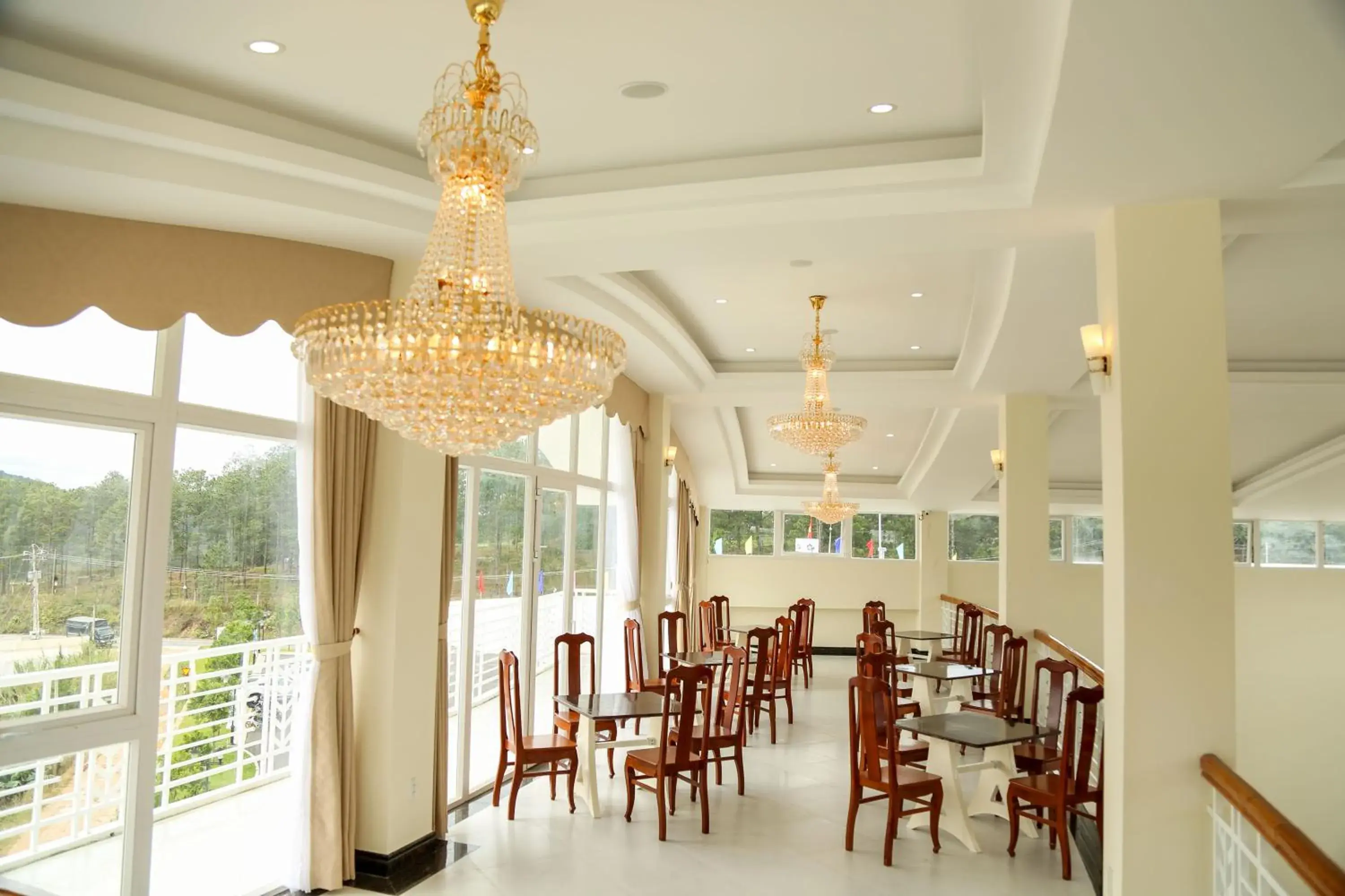 Restaurant/places to eat in Thuy Hoang Nguyen Resort & Spa Restaurant/places to eat in Thuy Hoang Nguyen Resort & Spa