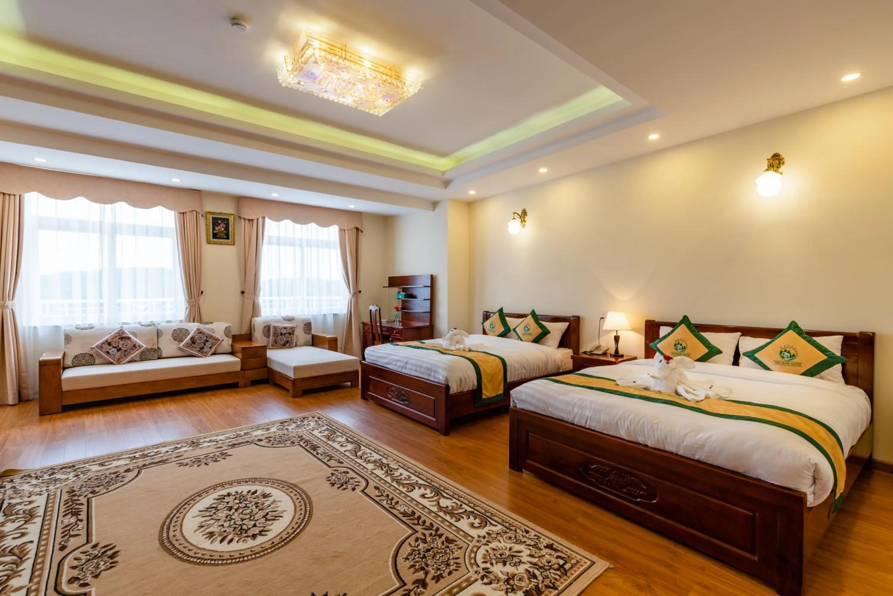 Bed in Thuy Hoang Nguyen Resort & Spa