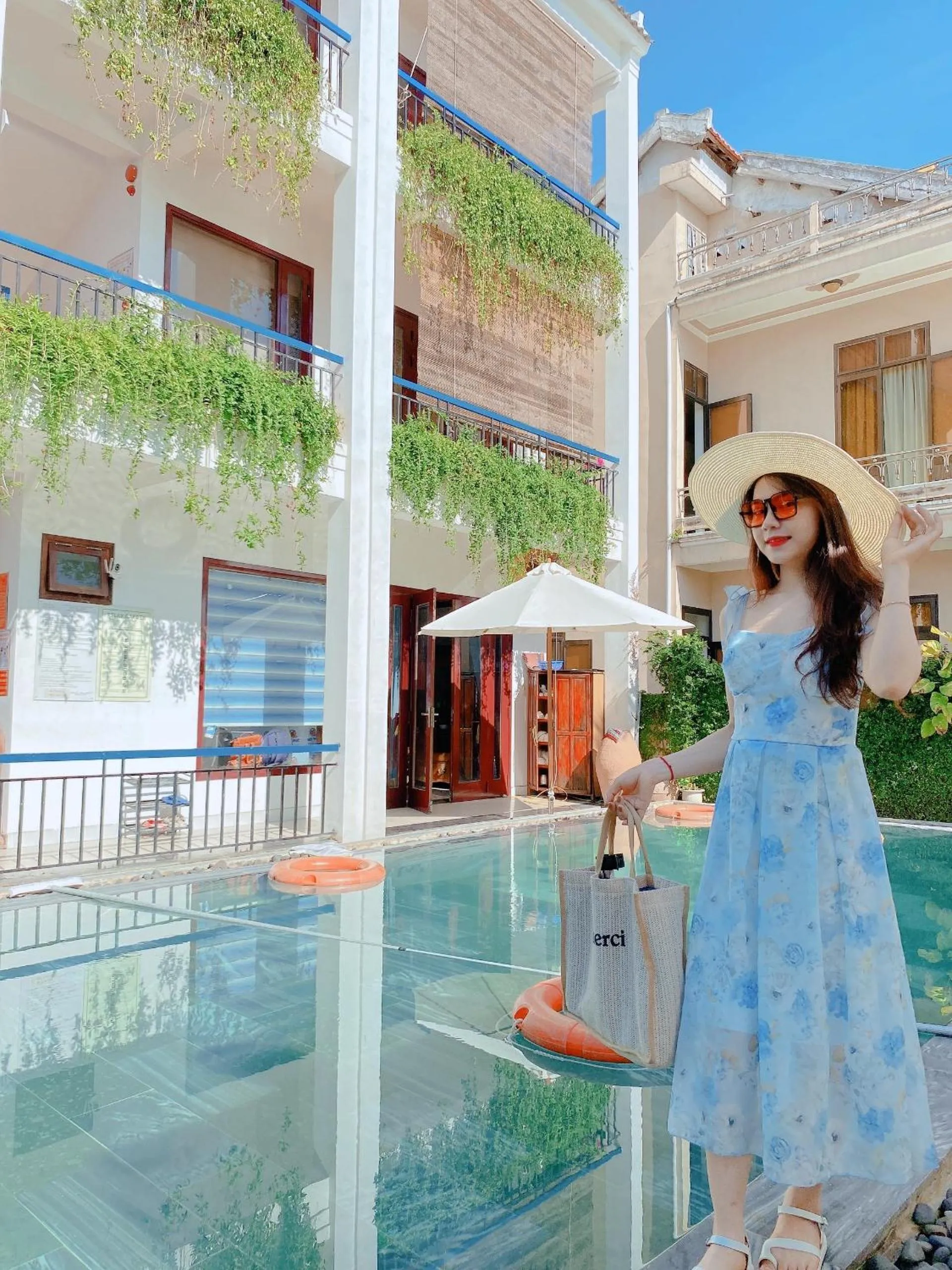 Guests in Relax Garden Boutique Villa Hoi An