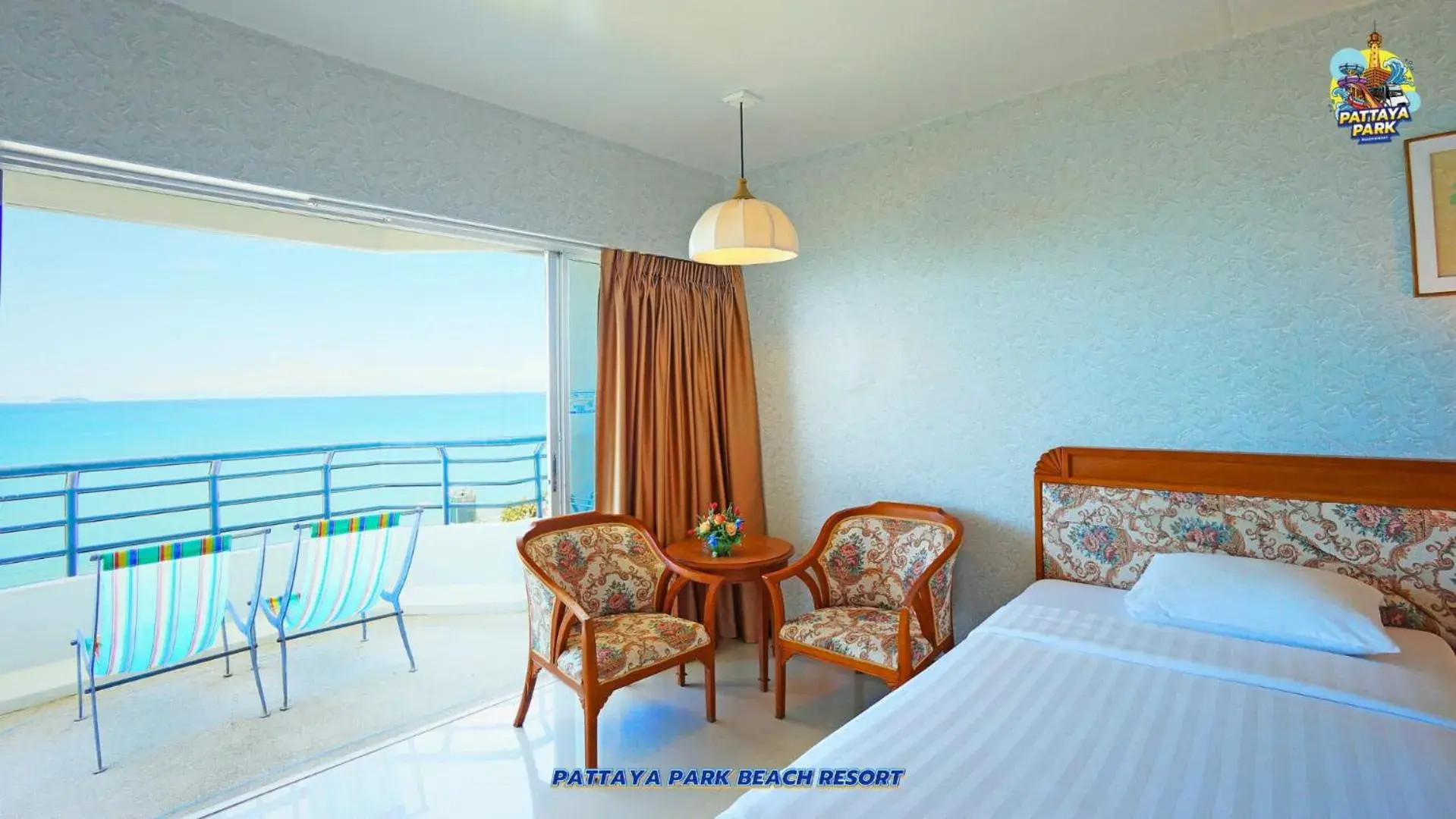 View (from property/room), Bed in Pattaya Park Beach Resort View (from property/room), Bed in Pattaya Park Beach Resort