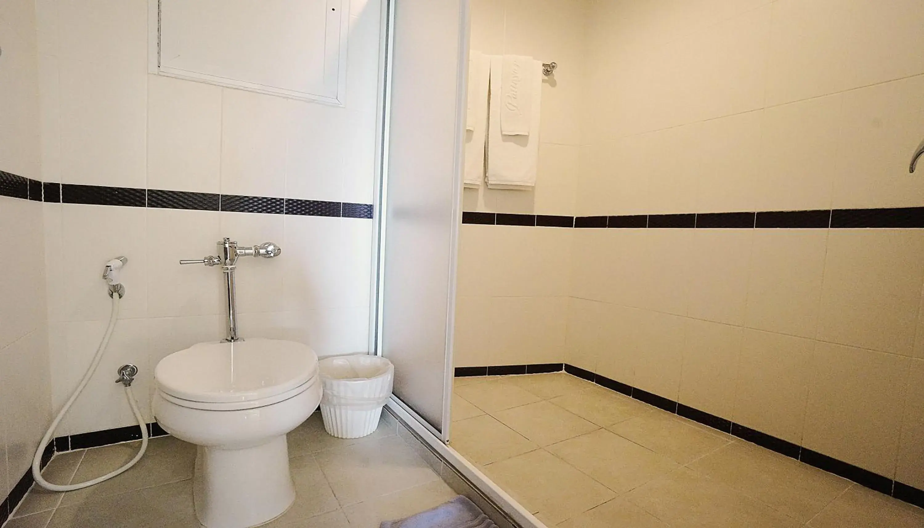 Bathroom in Pattaya Park Beach Resort (SHA Extra Plus)