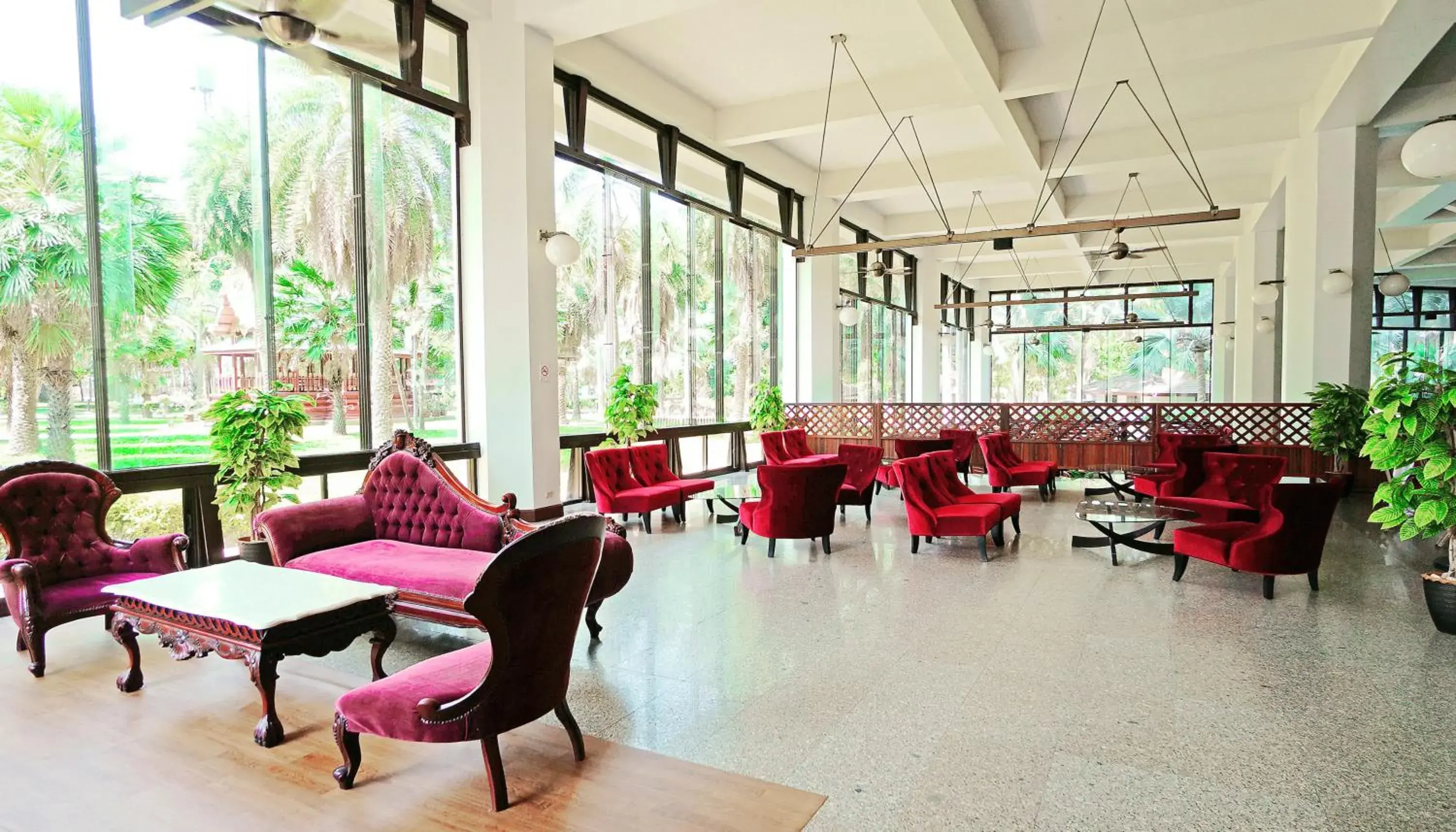 Lobby or reception, Restaurant/Places to Eat in Pattaya Park Beach Resort (SHA Extra Plus)