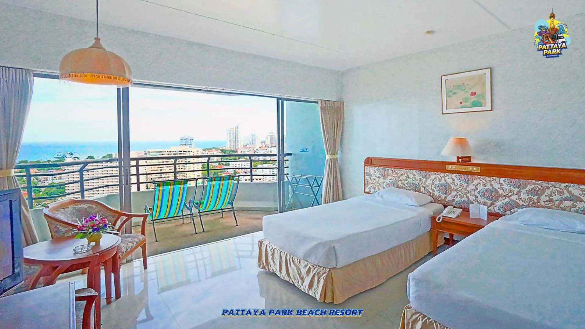 Photo of the whole room, Bed in Pattaya Park Beach Resort
