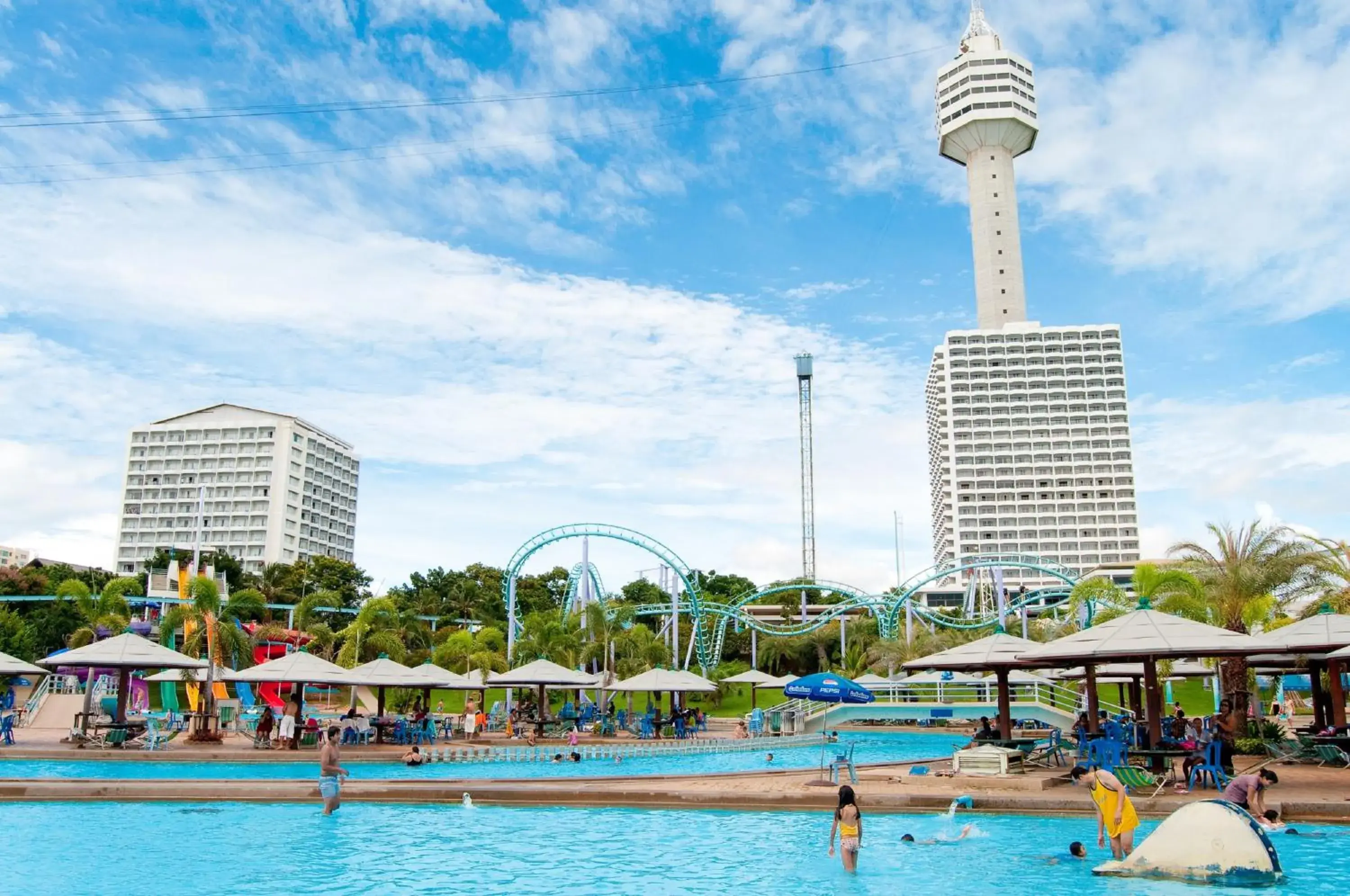 Swimming Pool in Pattaya Park Beach Resort (SHA Extra Plus)