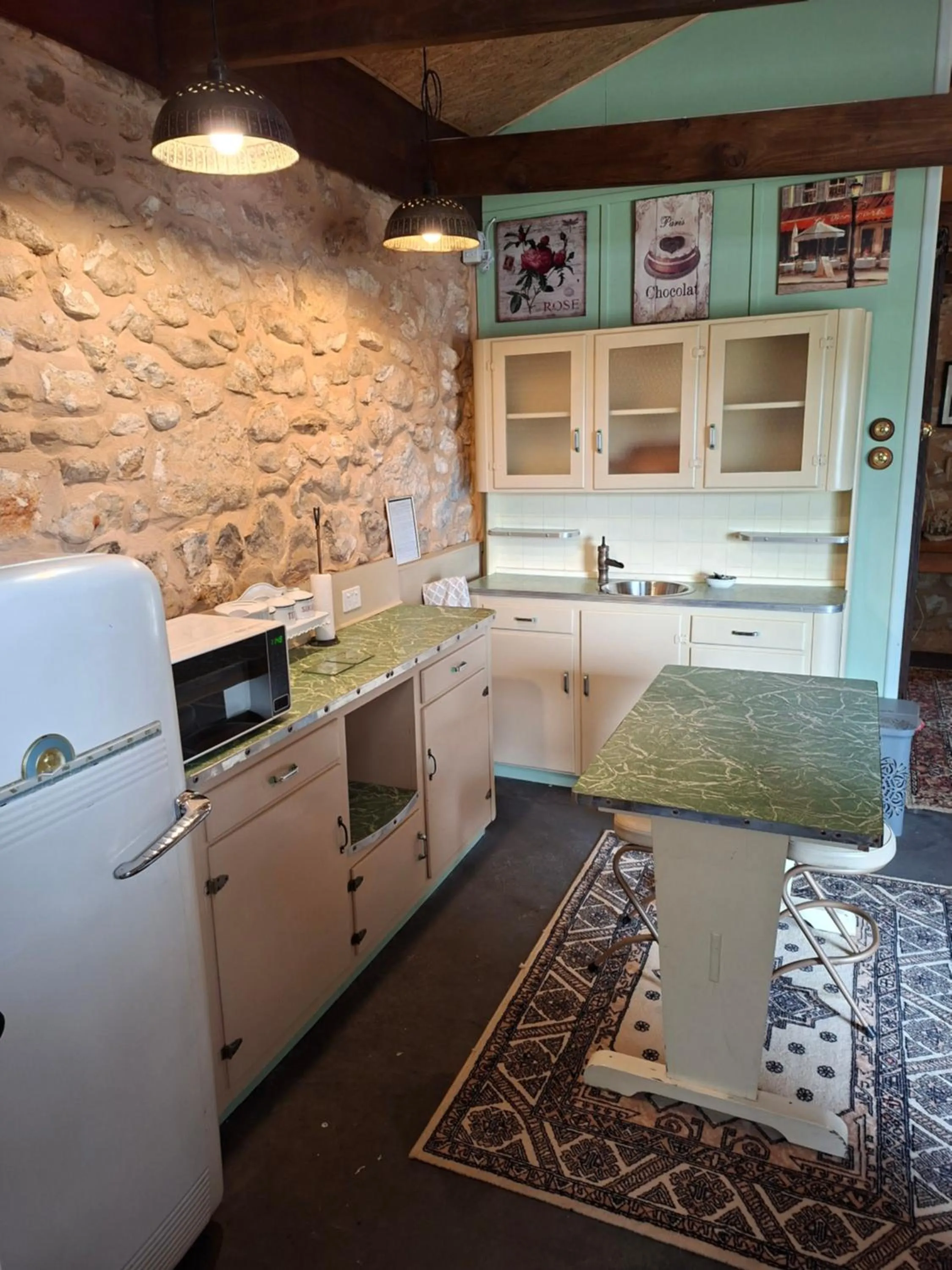 A La Folly The Retreat