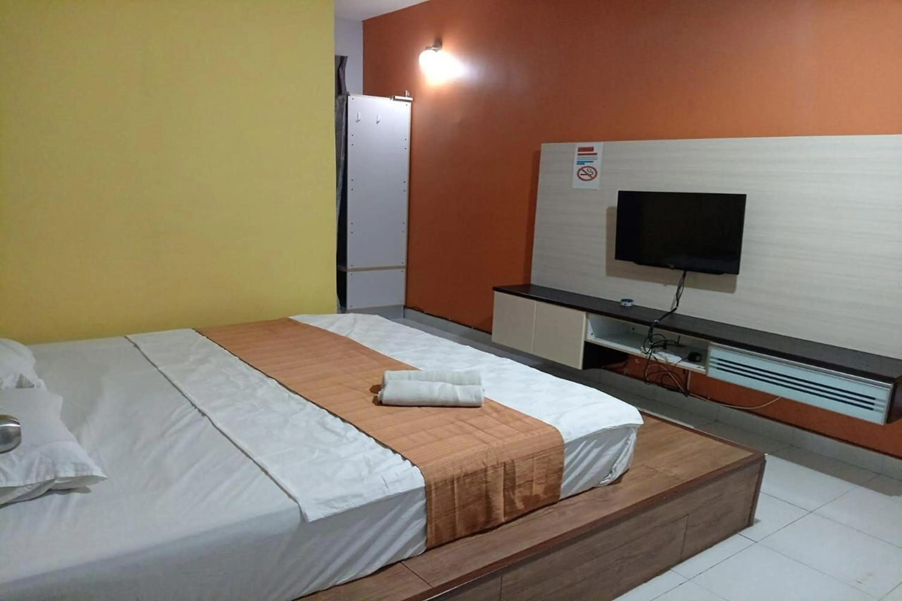 Bed in Aeon Tebrau Apartment Johor Bahru - By Room -