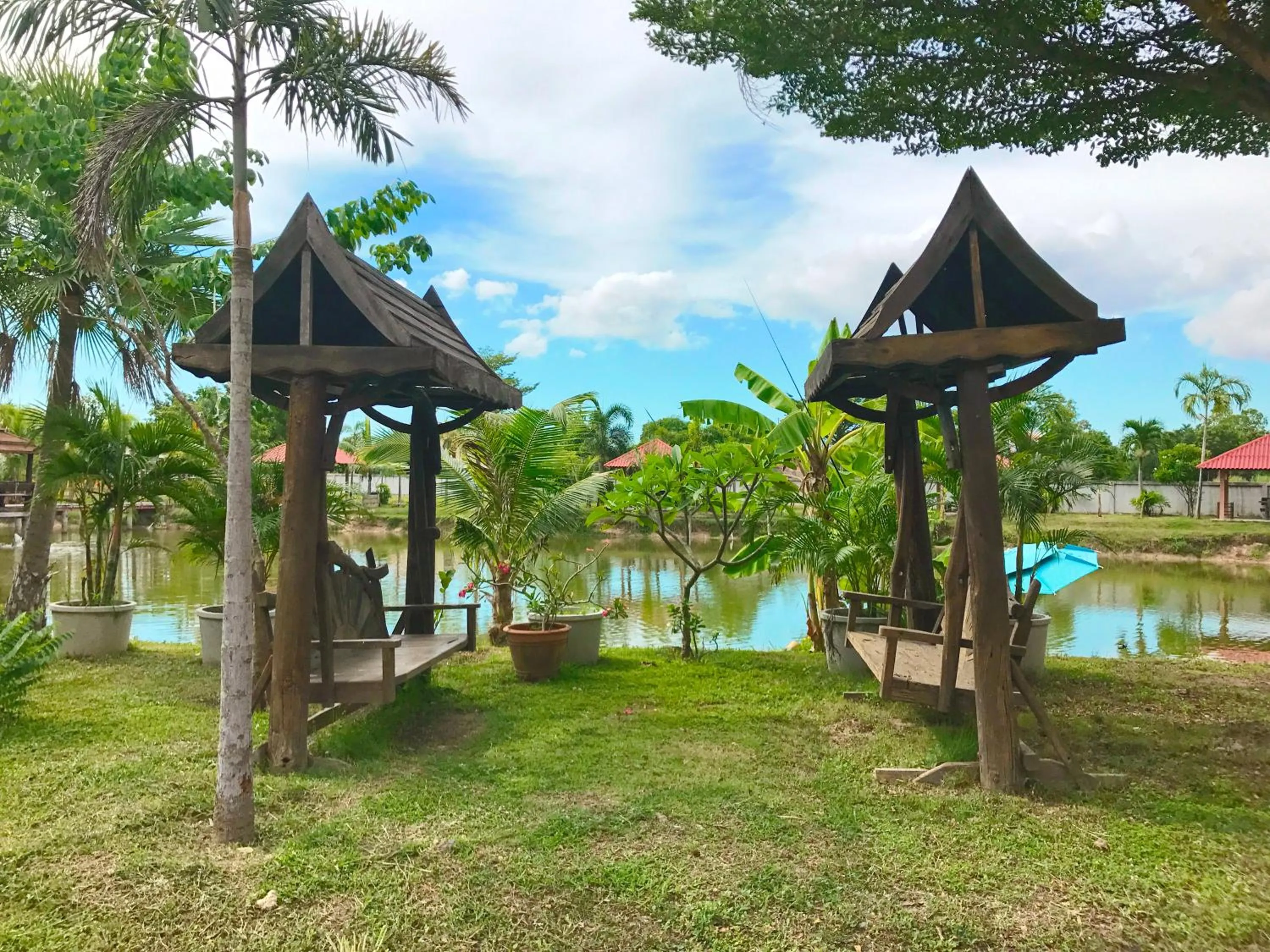 Garden in Khwanruen Fishing Resort