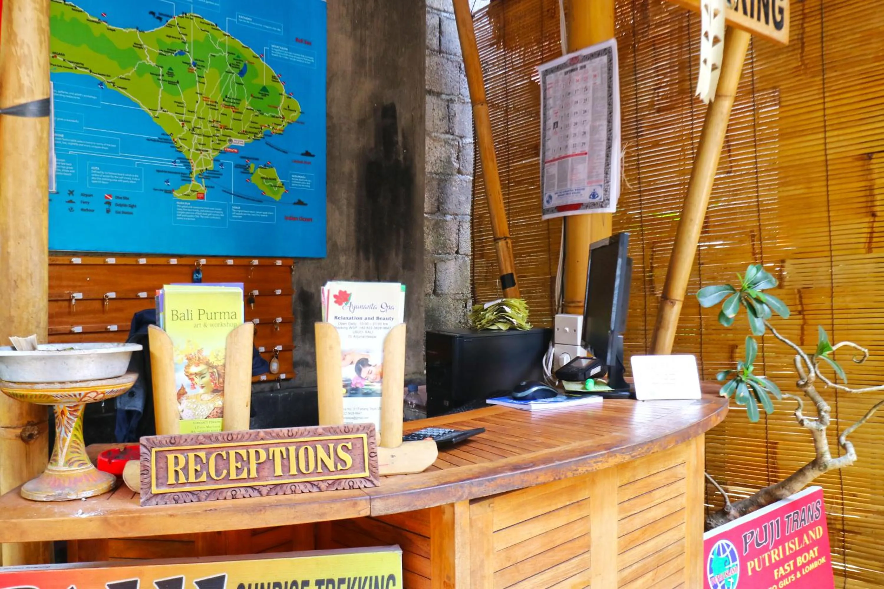 Facade/entrance in New Ubud Hostel