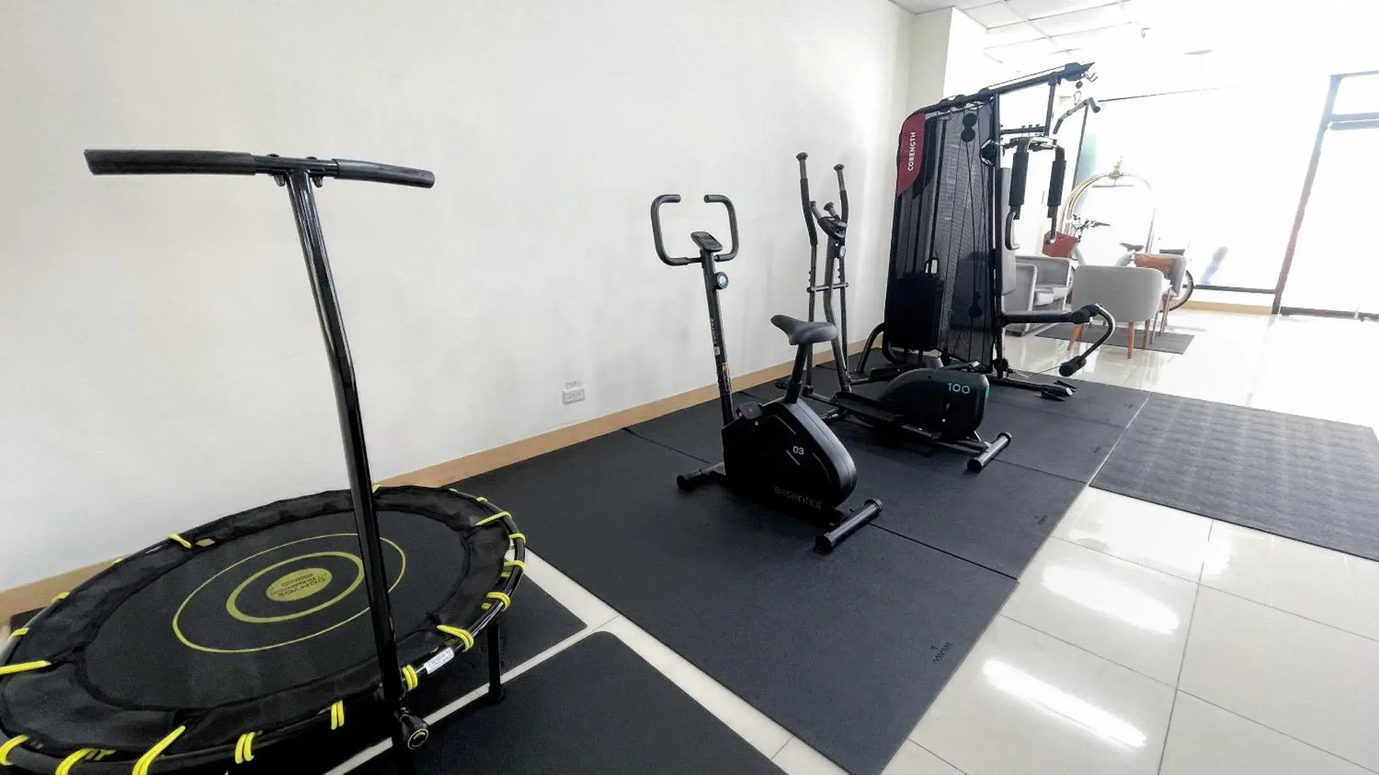 Fitness centre/facilities in Delton Hotel Fitness centre/facilities in Delton Hotel