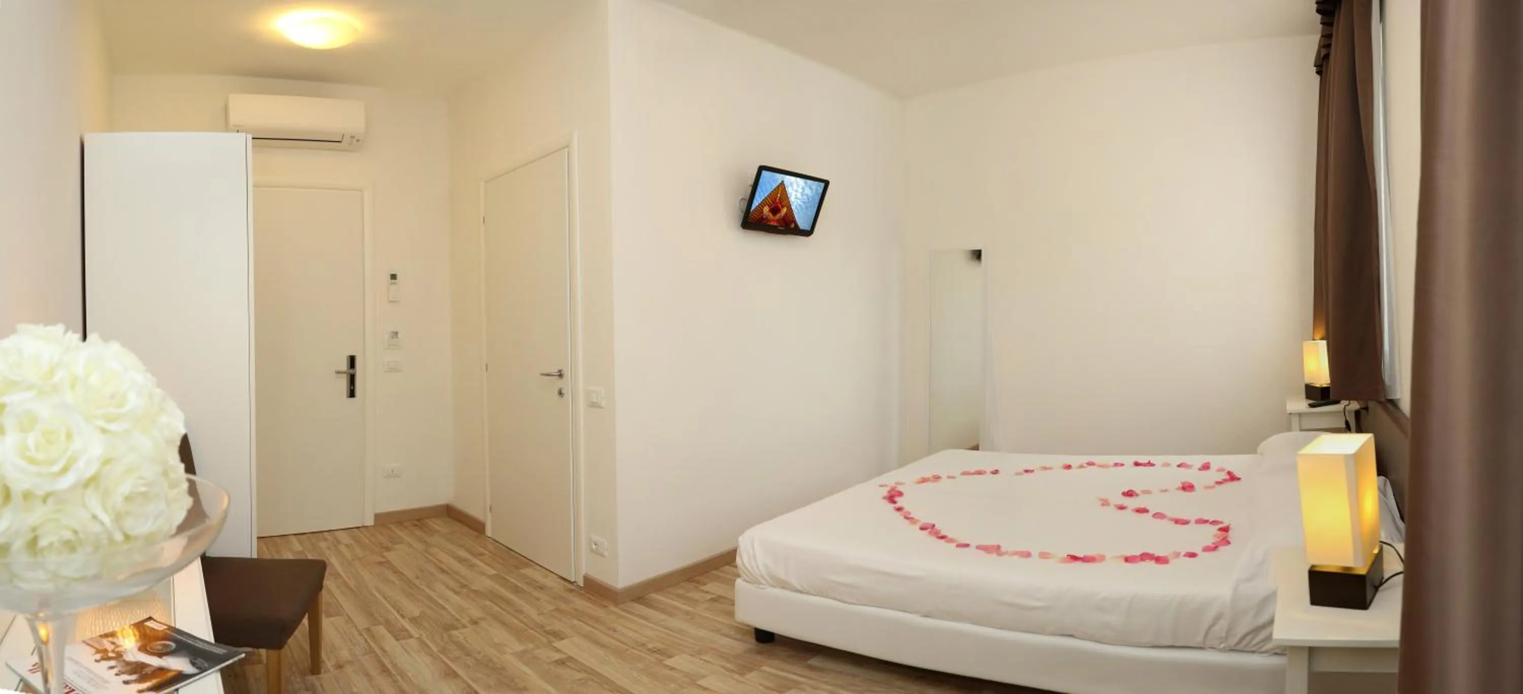 Bed in Hotel Al Sole Bardolino