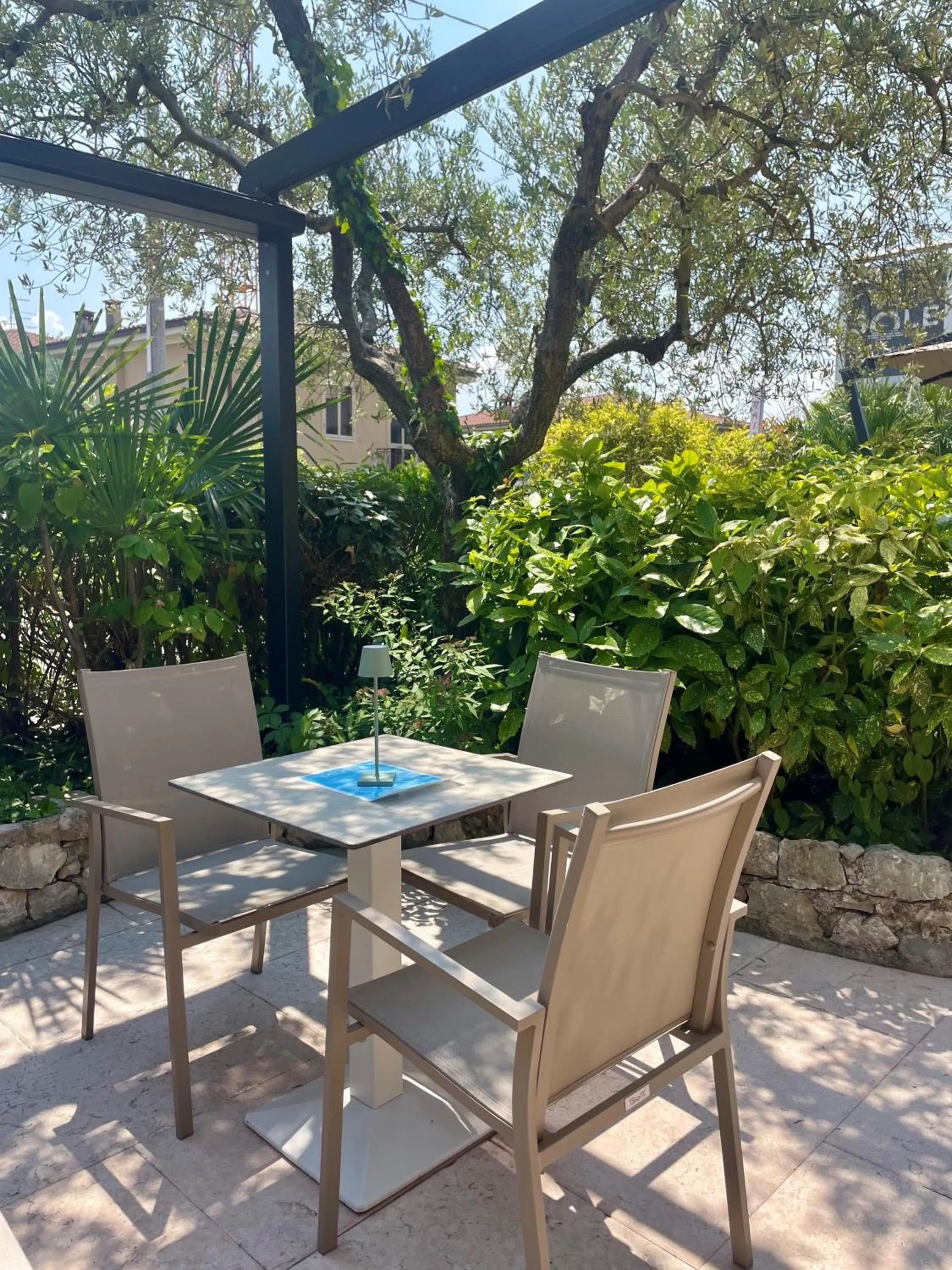 Garden in Hotel Al Sole Bardolino