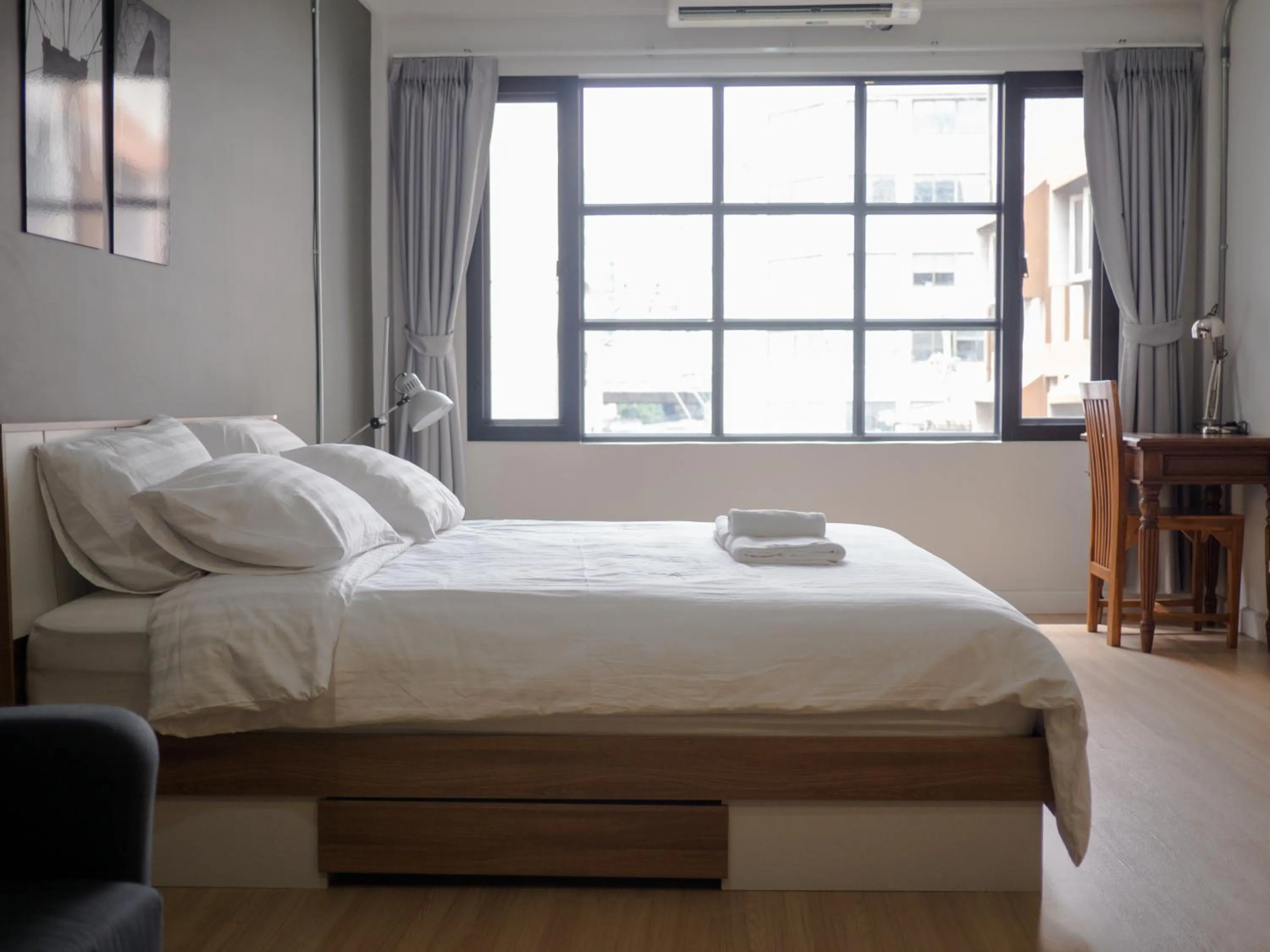 Bed in Pann Residence