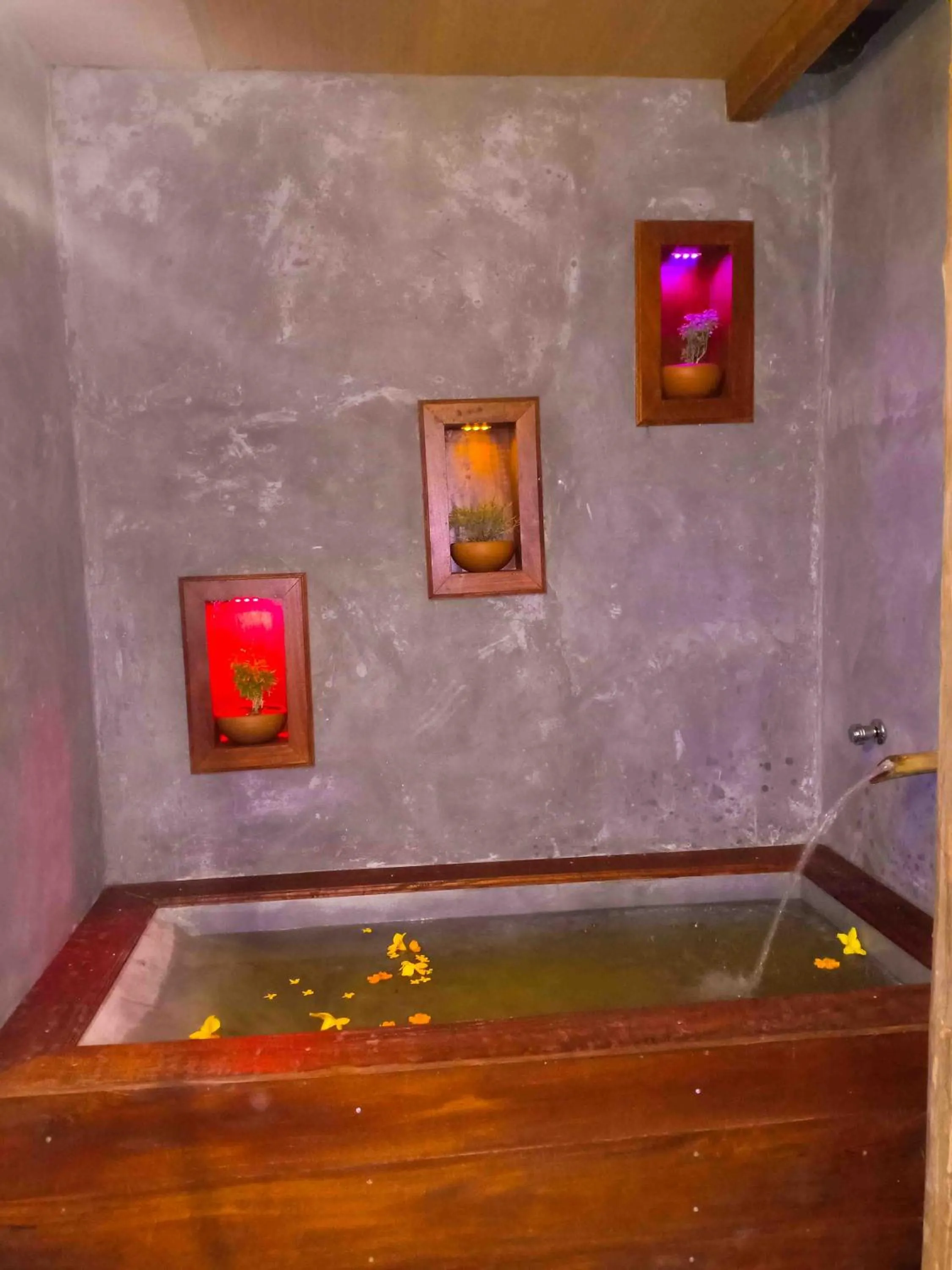 Bath in girilena resort