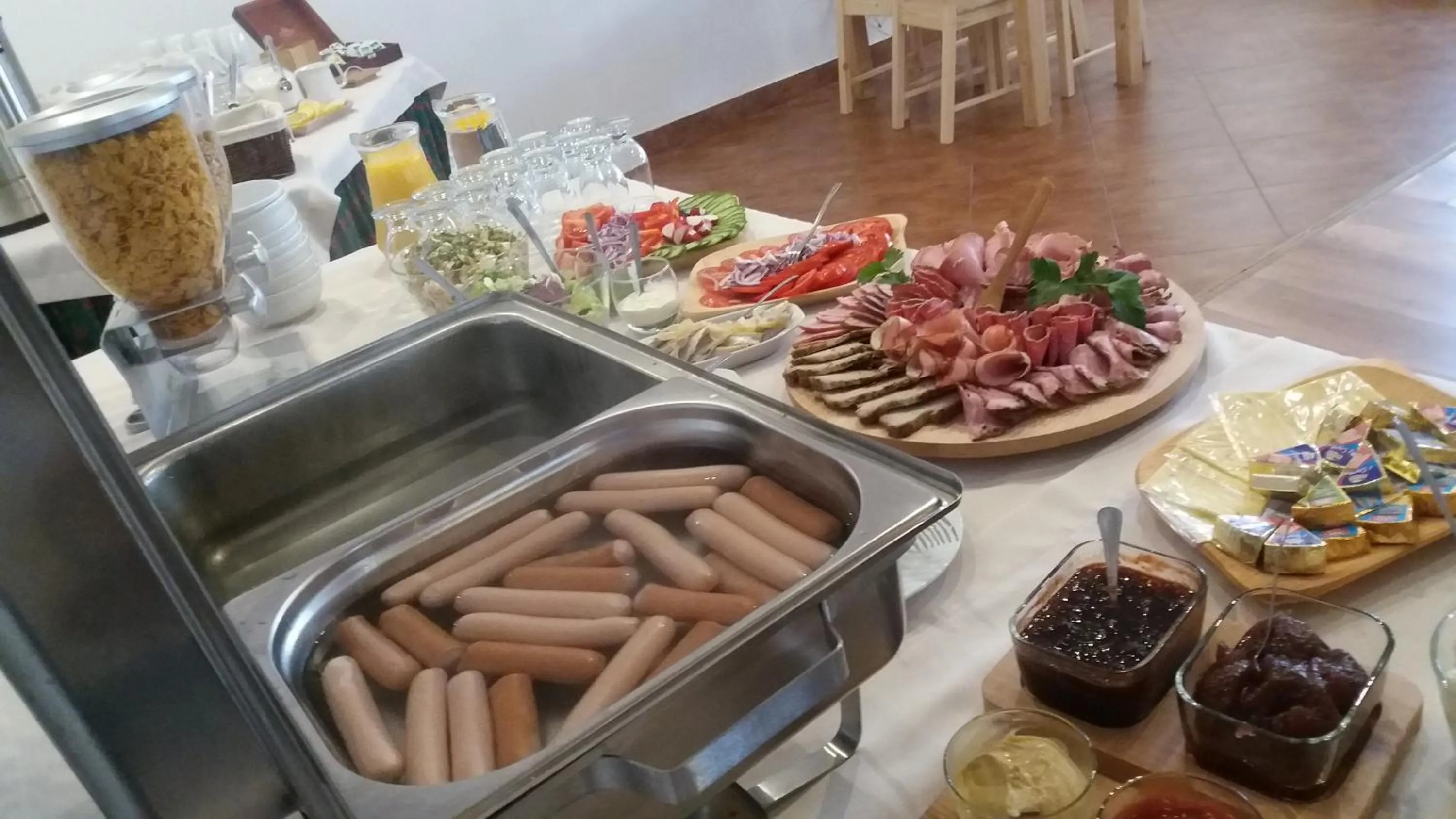 Buffet breakfast in Willa Jedlicka