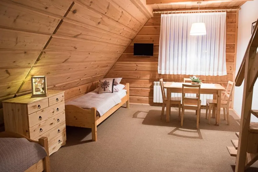 Photo of the whole room, Bed in Willa Jedlicka