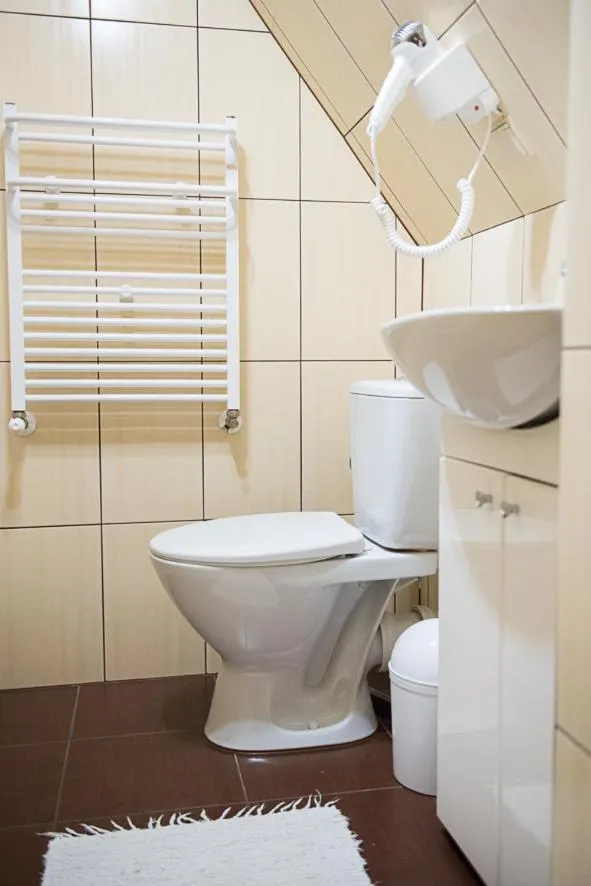 Photo of the whole room in Willa Jedlicka