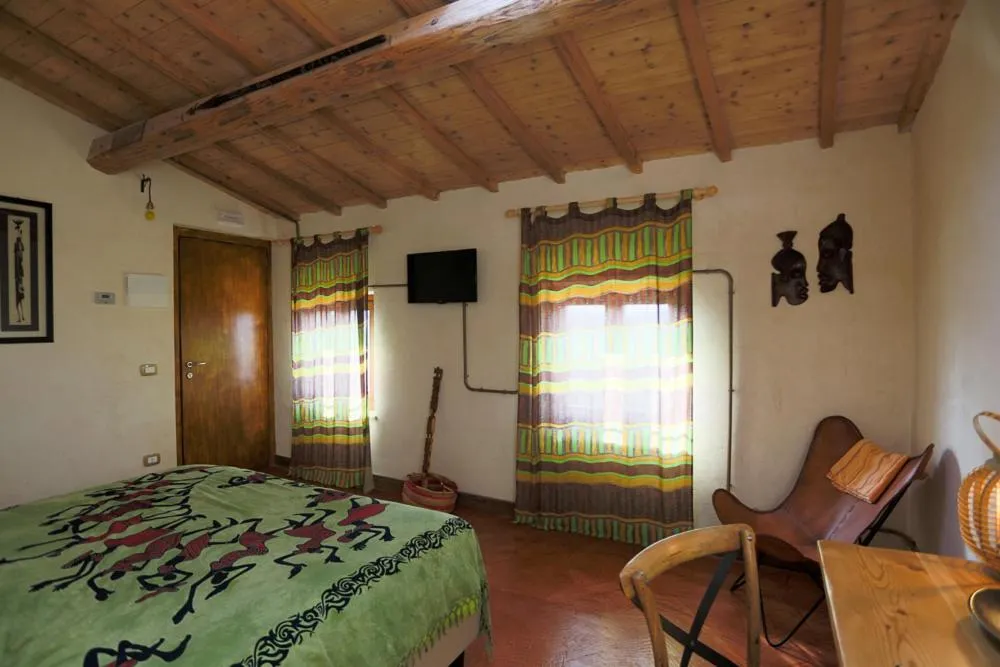 Photo of the whole room, Bed in Ca' Blanca