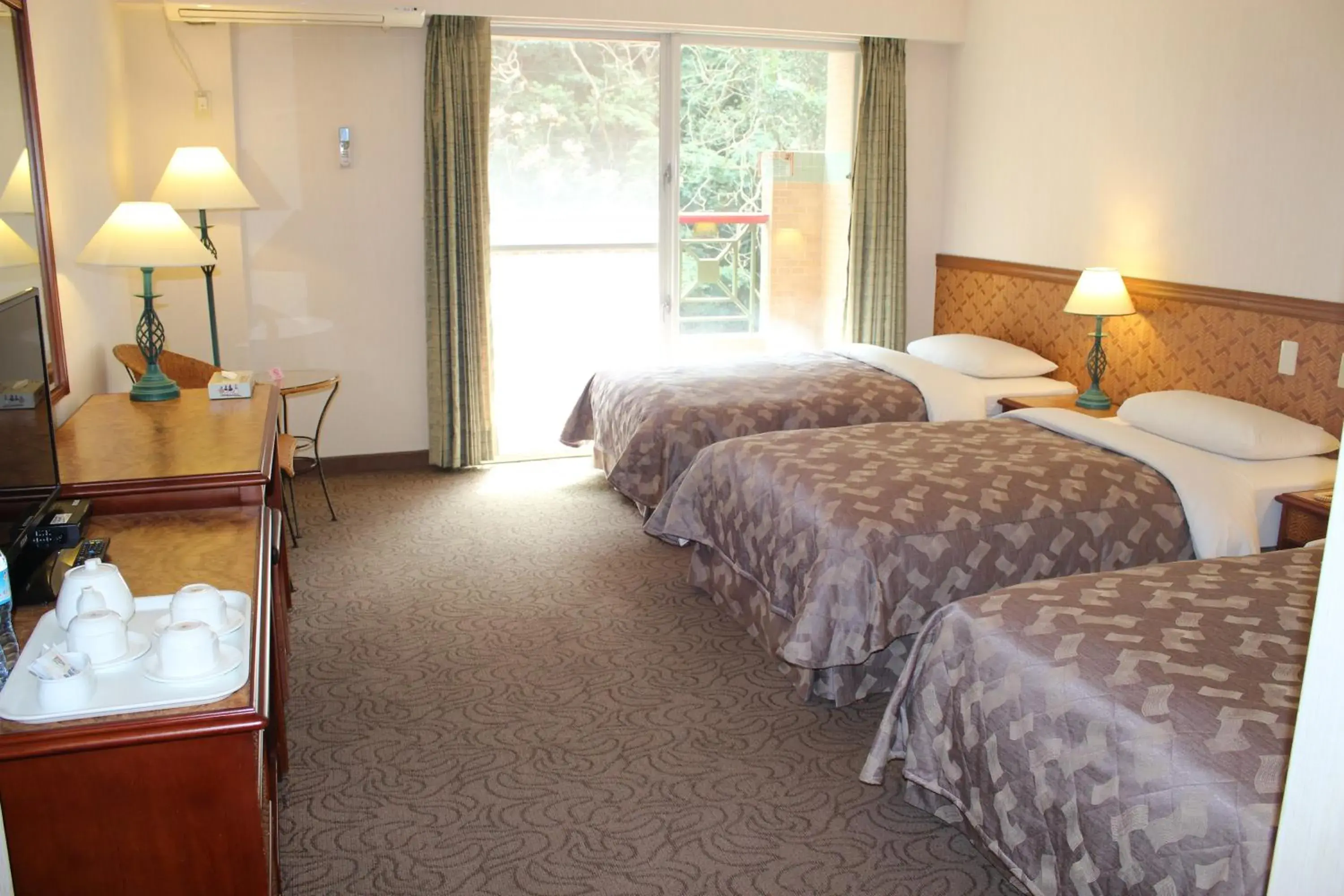 Photo of the whole room in Hoya Hotel Photo of the whole room in Hoya Hotel