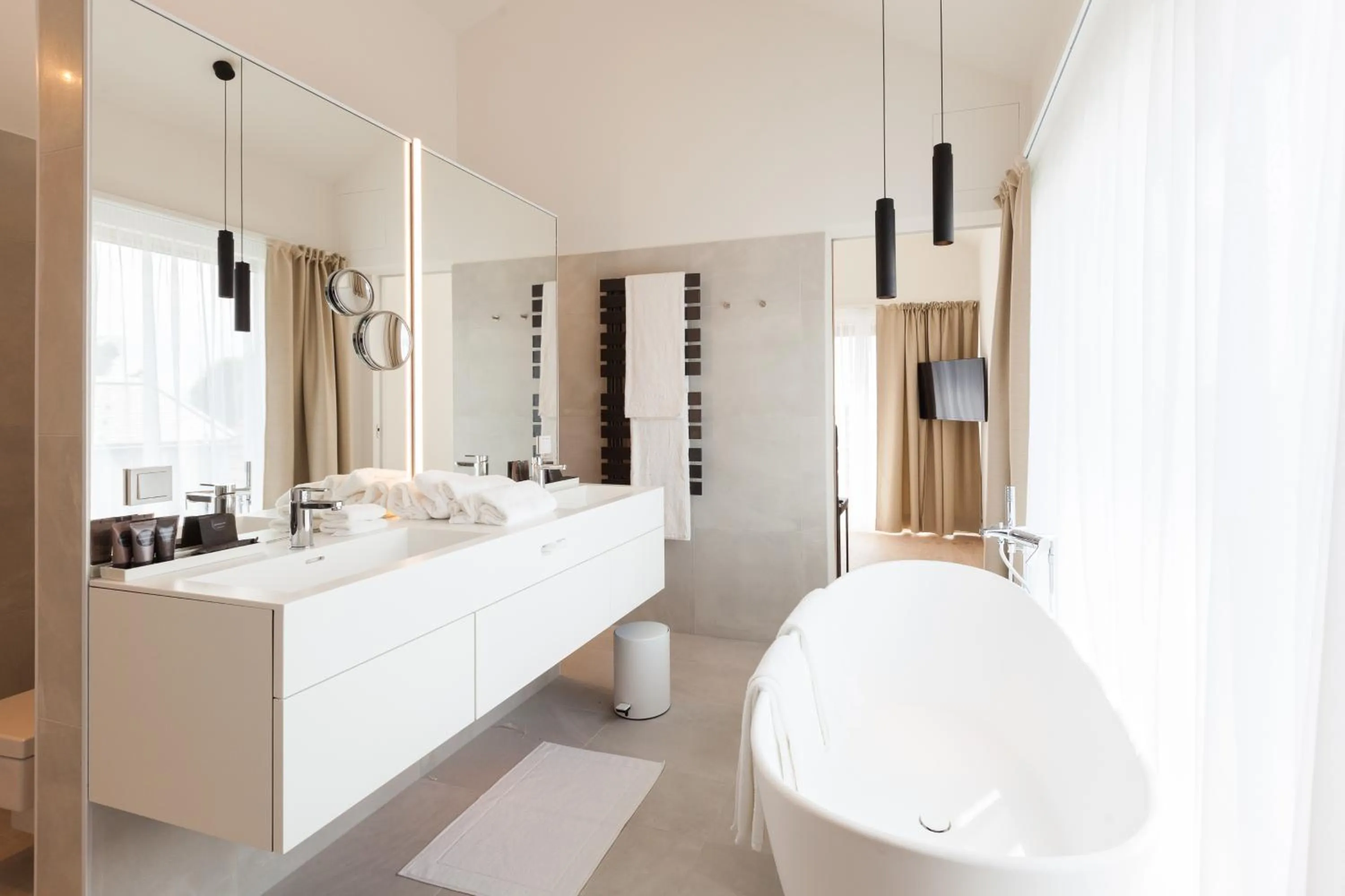 Bathroom in MÖRWALD Relais & Châteaux Hotel am Wagram