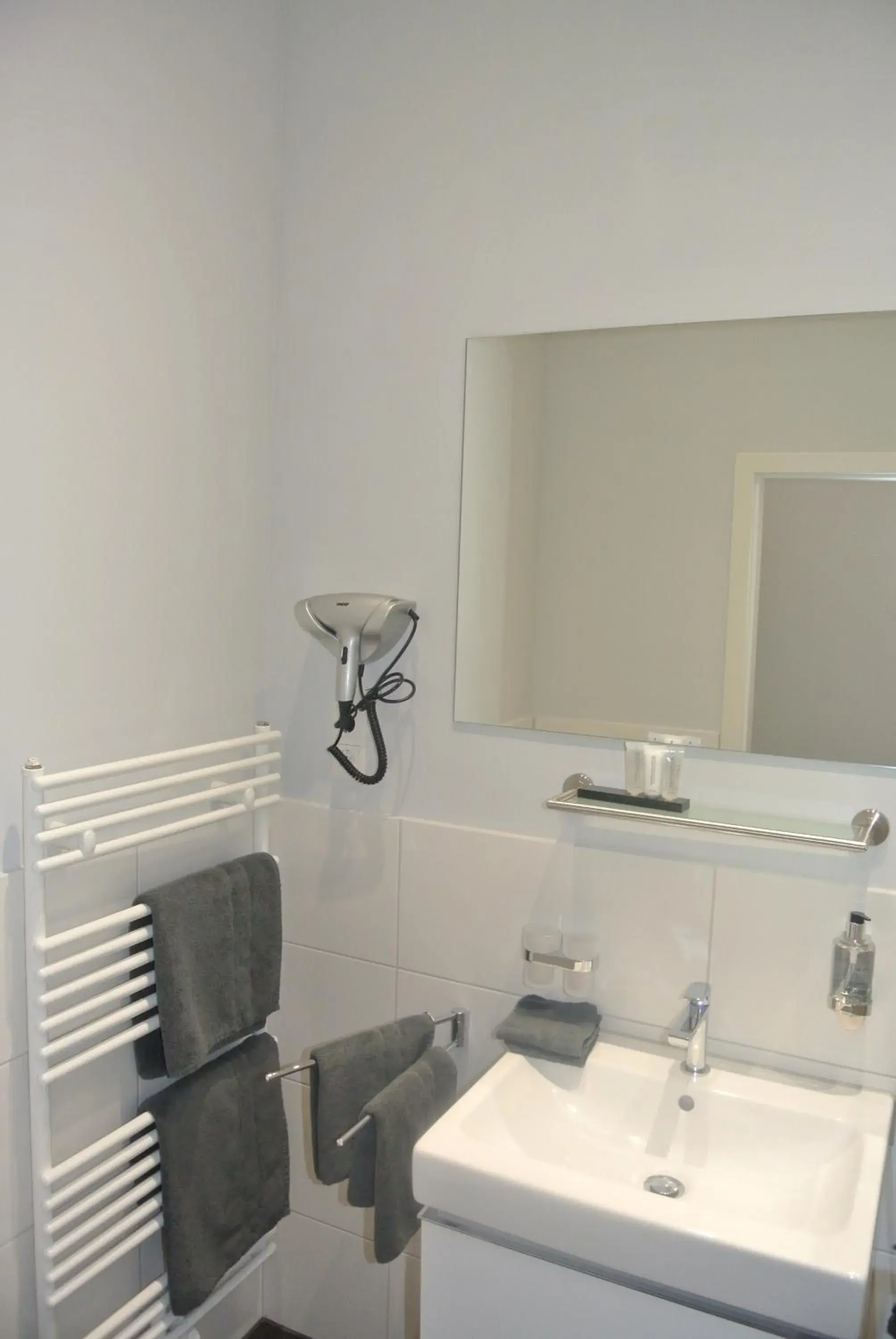 Double Room with Private Bathroom in Gästehaus Tappes Hofgarten Double Room with Private Bathroom in Gästehaus Tappes Hofgarten