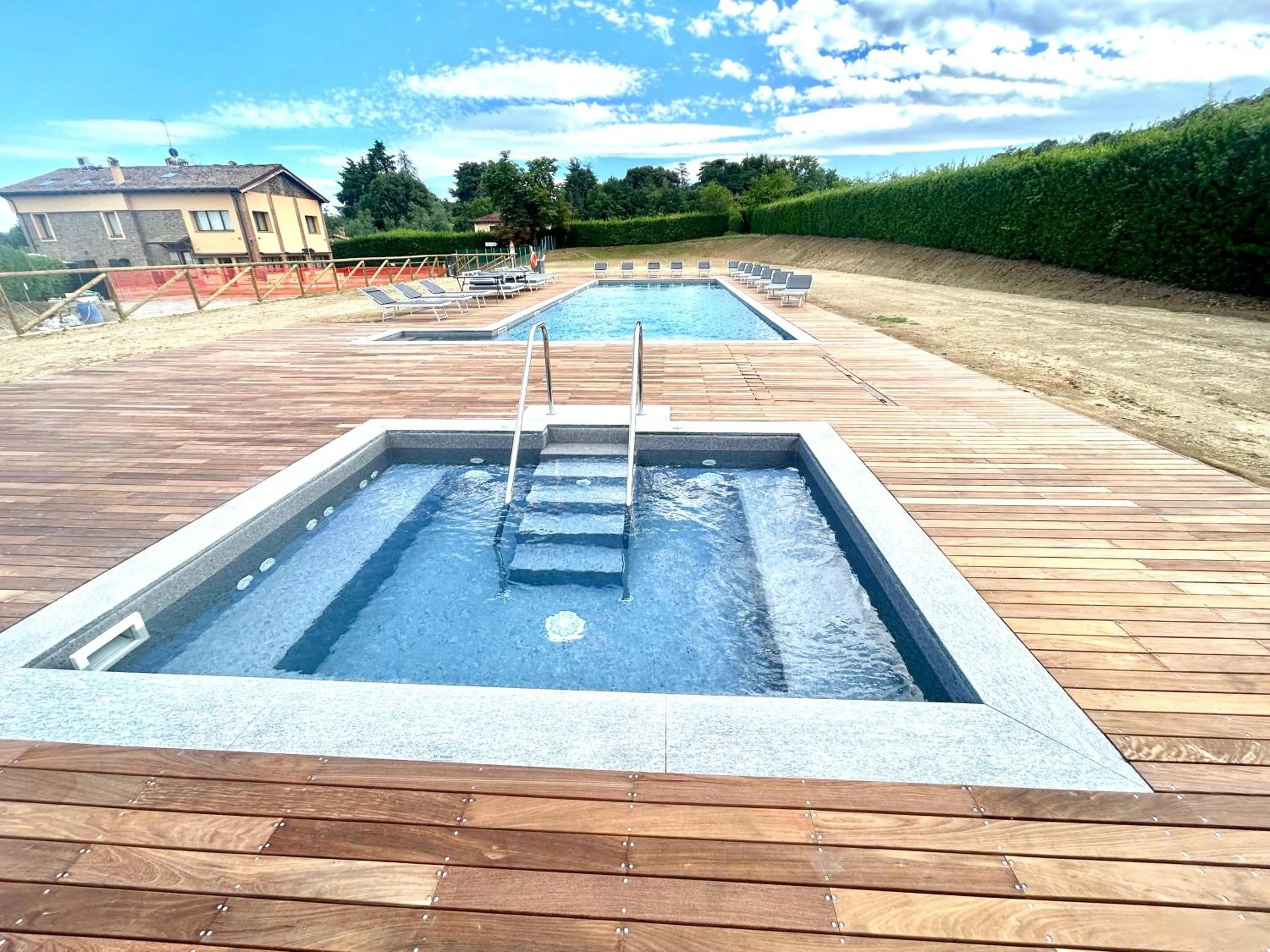 Hot Tub in BolognaRoomscom - La Quercia