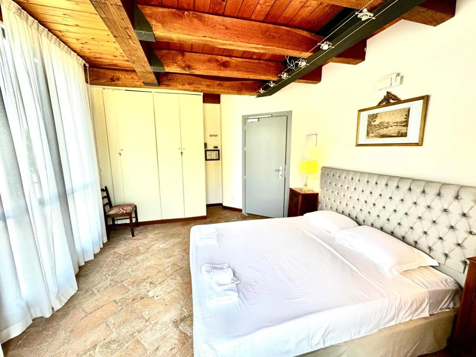 Bed in BolognaRoomscom - La Quercia