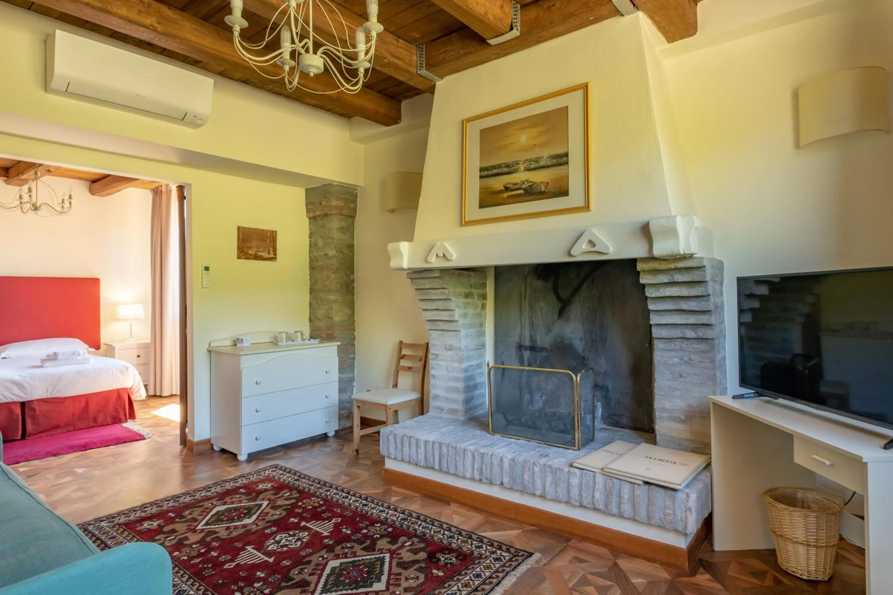 Seating area in BolognaRoomscom - La Quercia