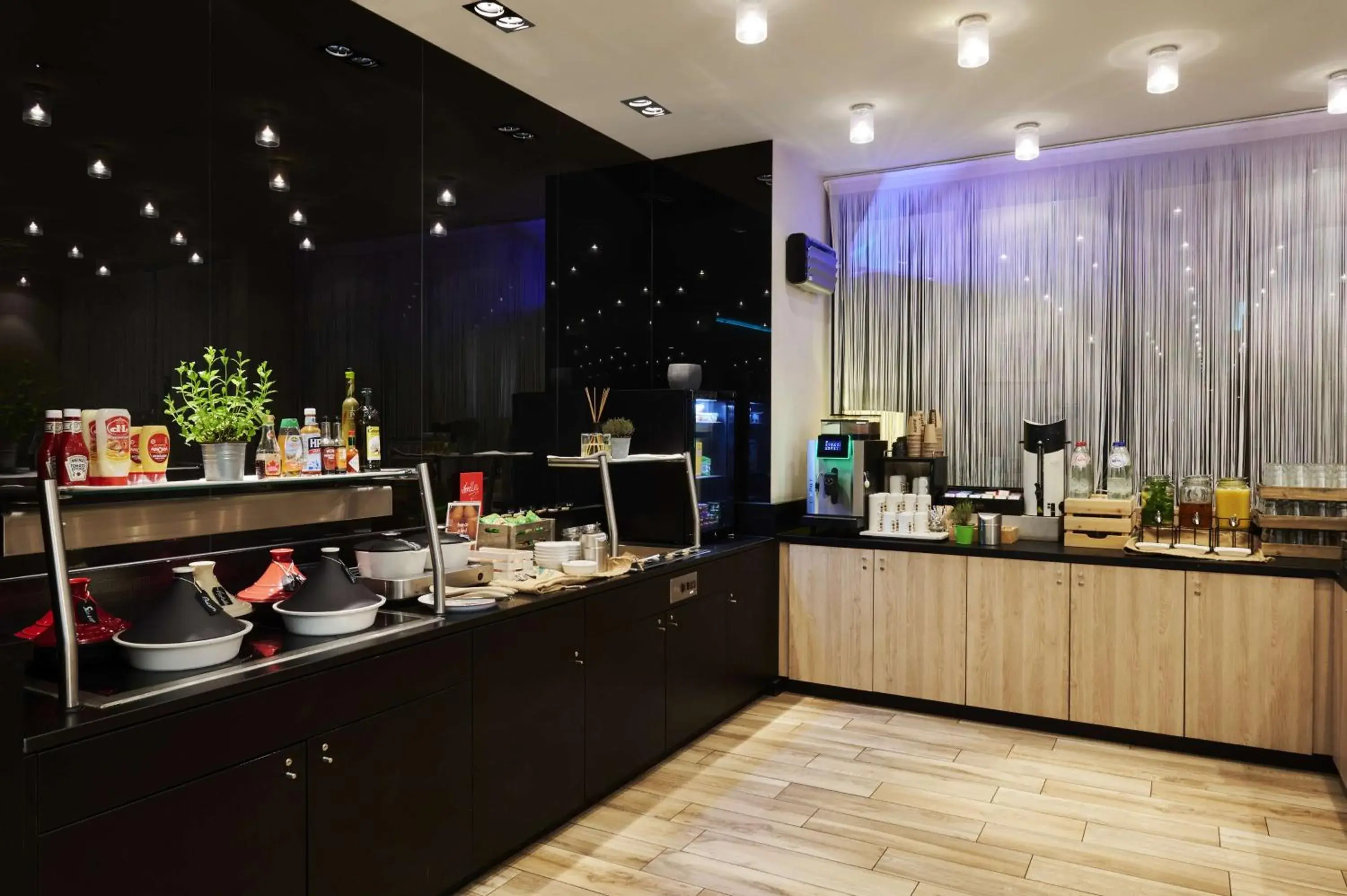 Breakfast in Park Inn by Radisson Liege Airport Breakfast in Park Inn by Radisson Liege Airport