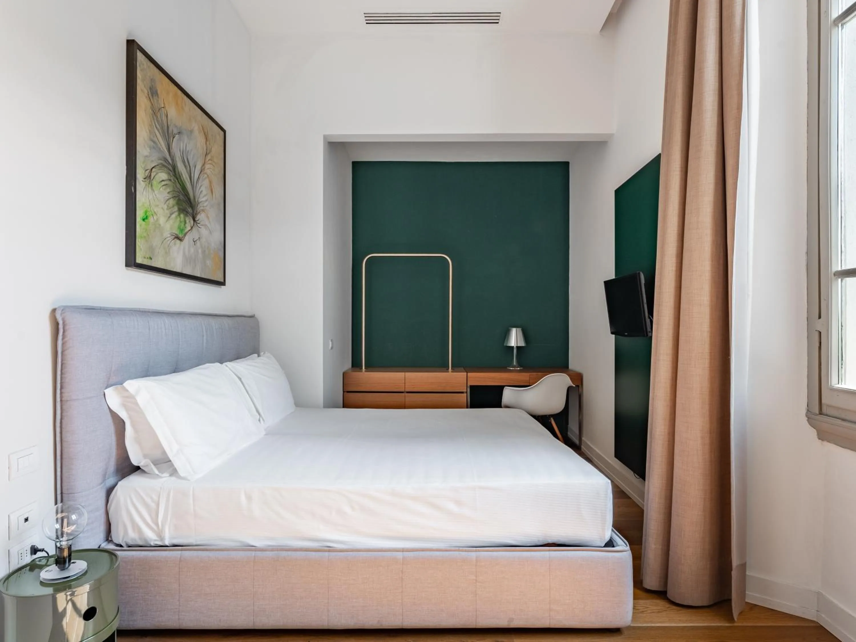 Bed in Numa Florence Vita
