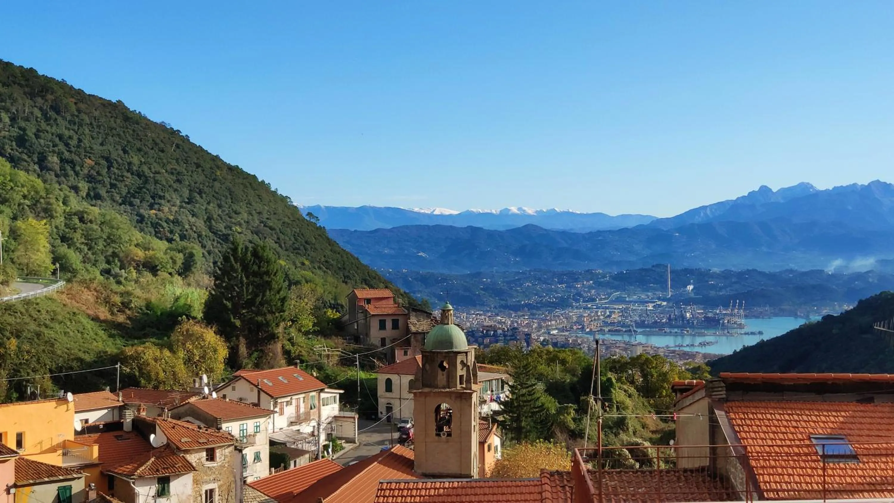 Balcony/Terrace in Pietra Di Mare
