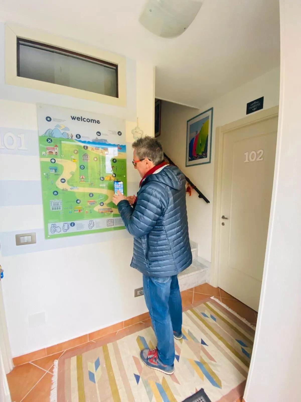 Staff in Pietra Di Mare