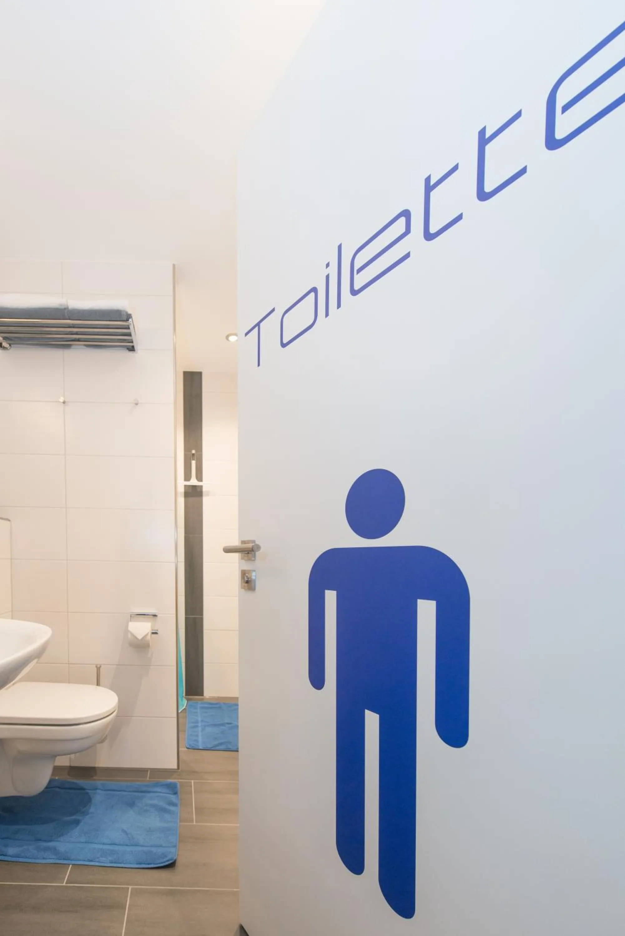 Toilet in Design-Apartments by Ulrike Horster