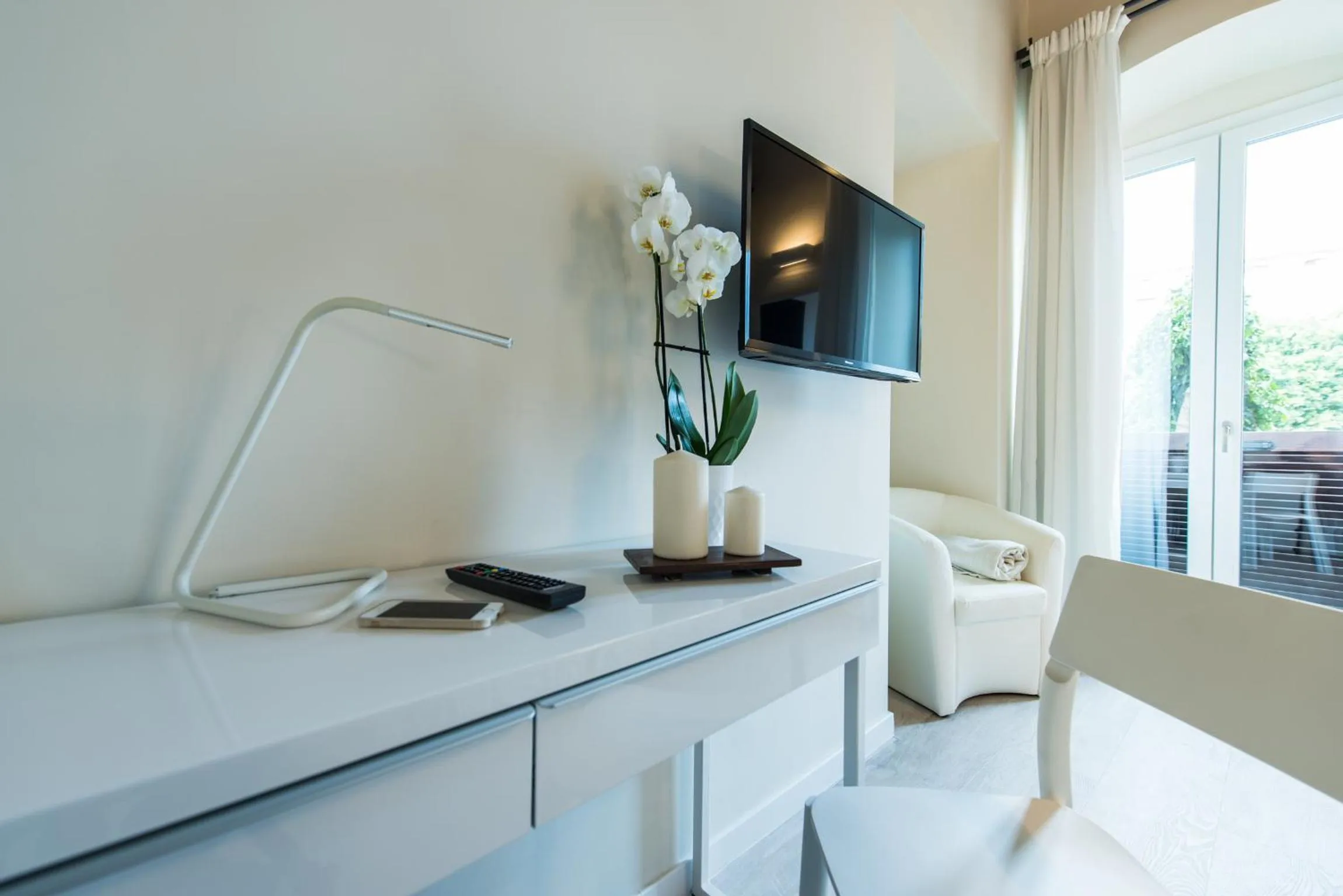 Bedroom in LuxurYenne