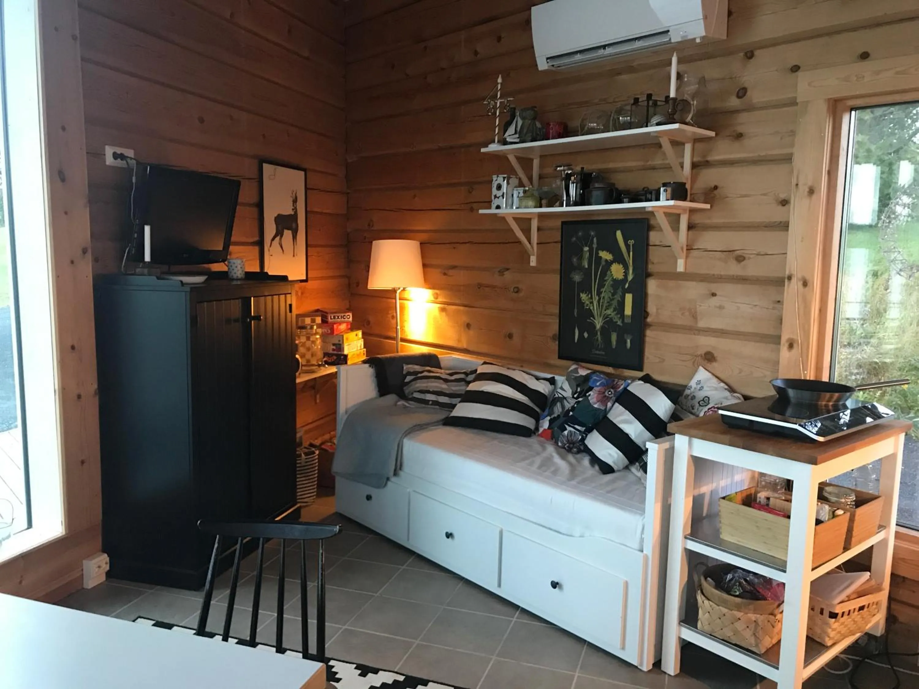 Riverside Cottage Aalto Borealis