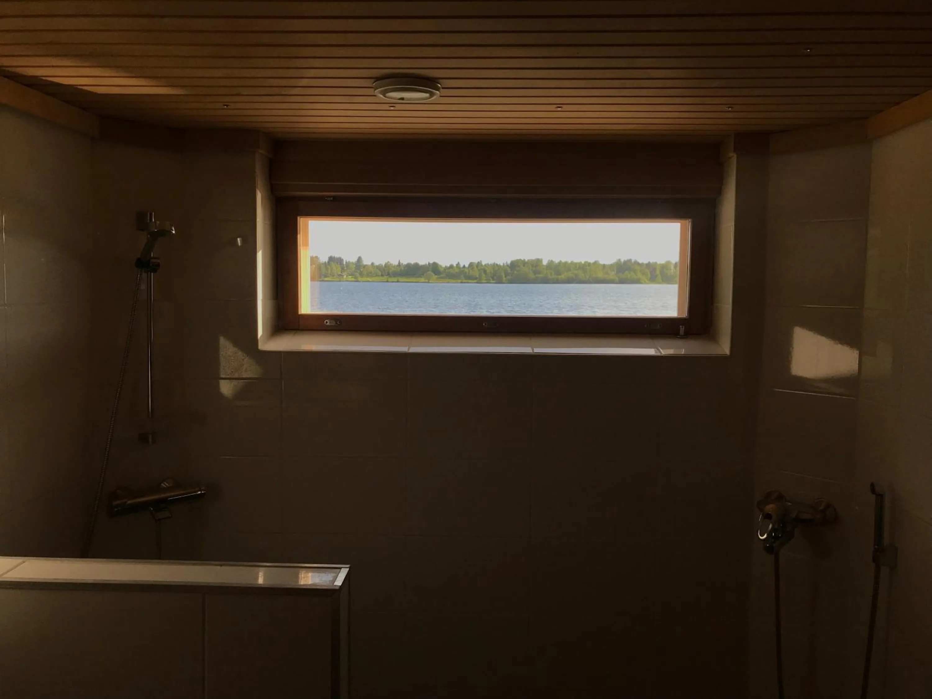 Riverside Cottage Aalto Borealis