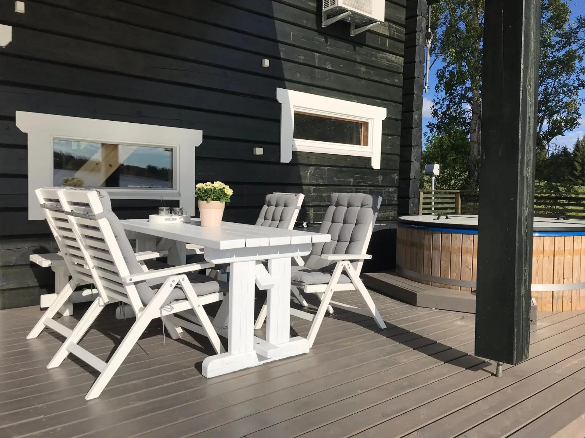 Riverside Cottage Aalto Borealis